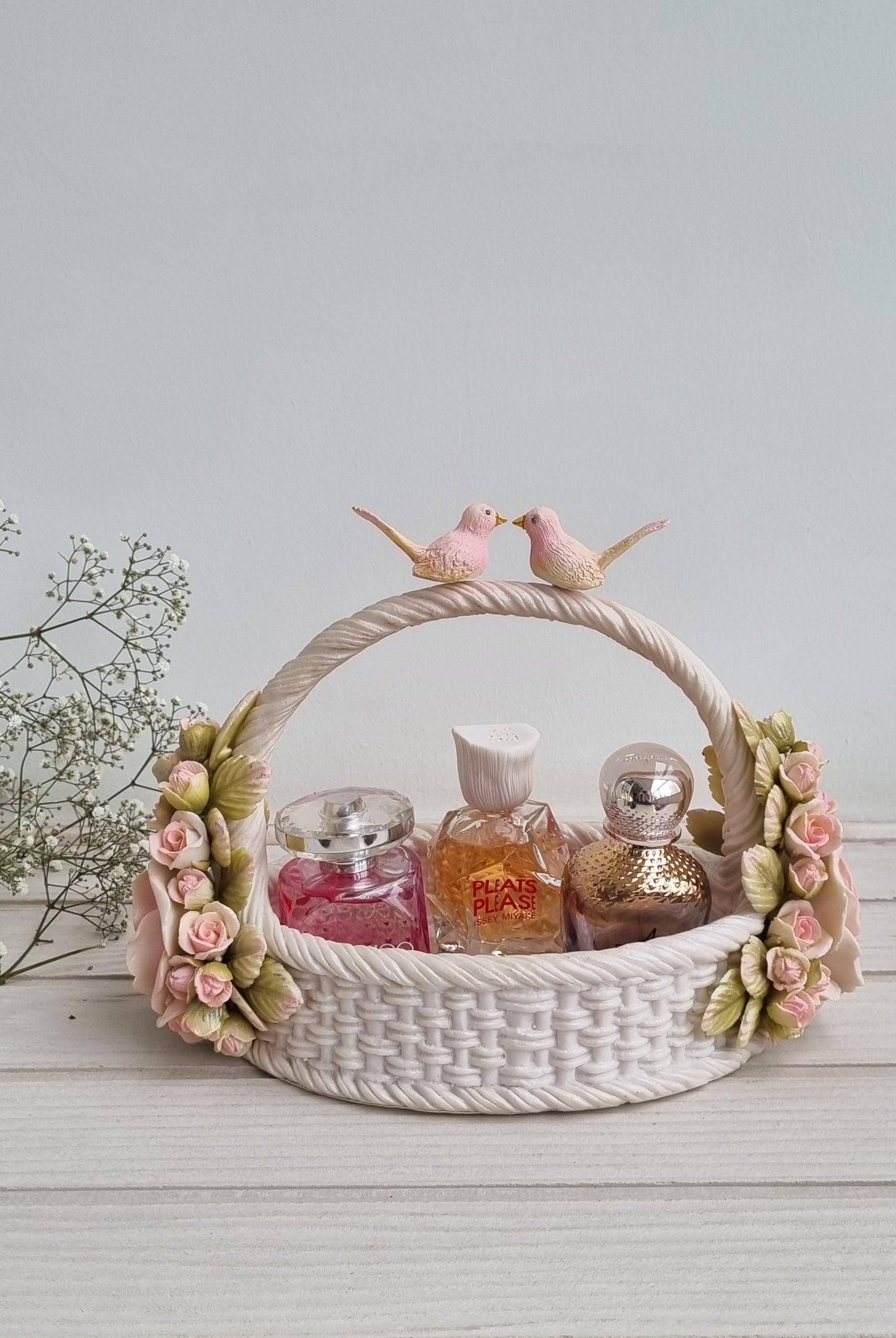 The Salmon Floret Basket