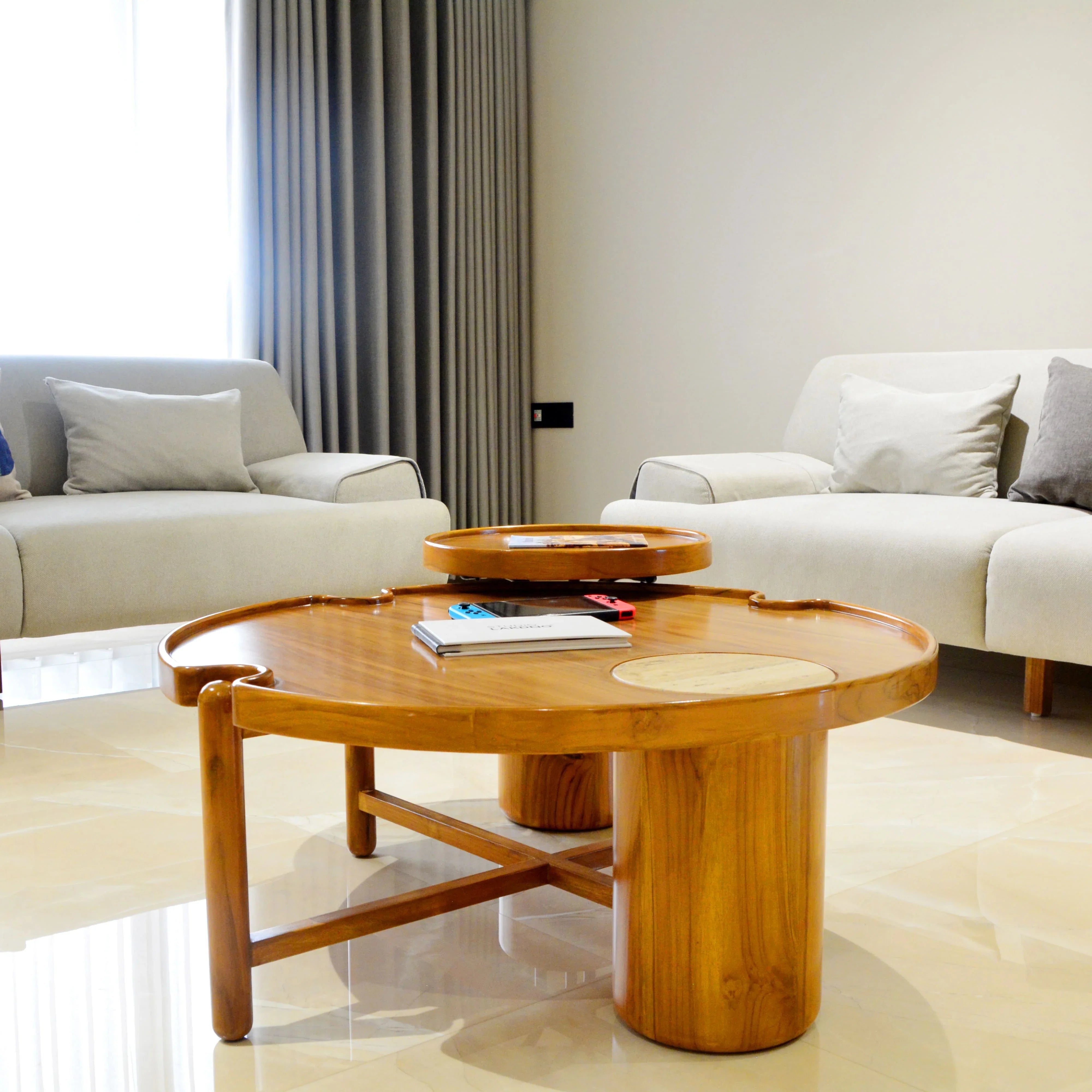 Round The edge | Branded Plywood with Veneer and Solid Wood