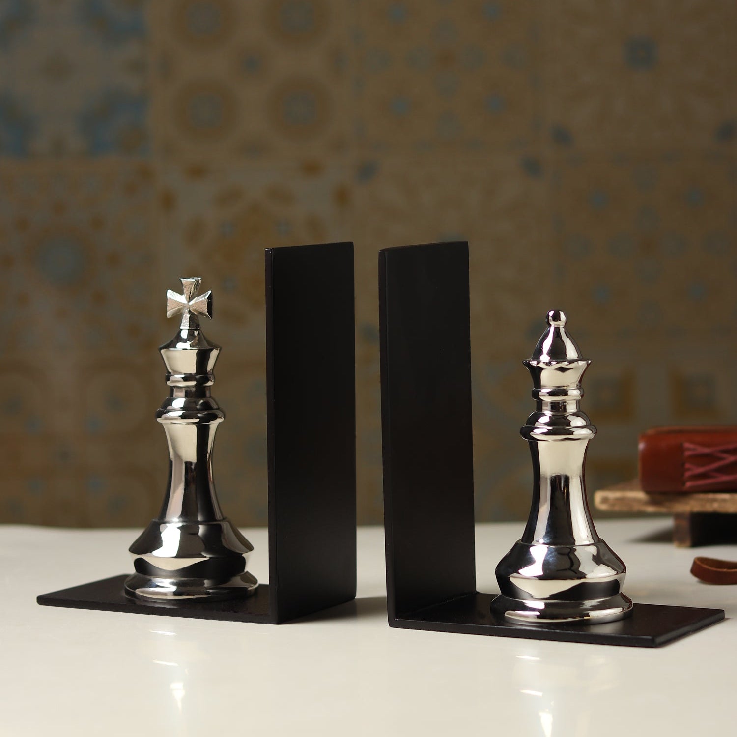 Orlian Bookend in Silver