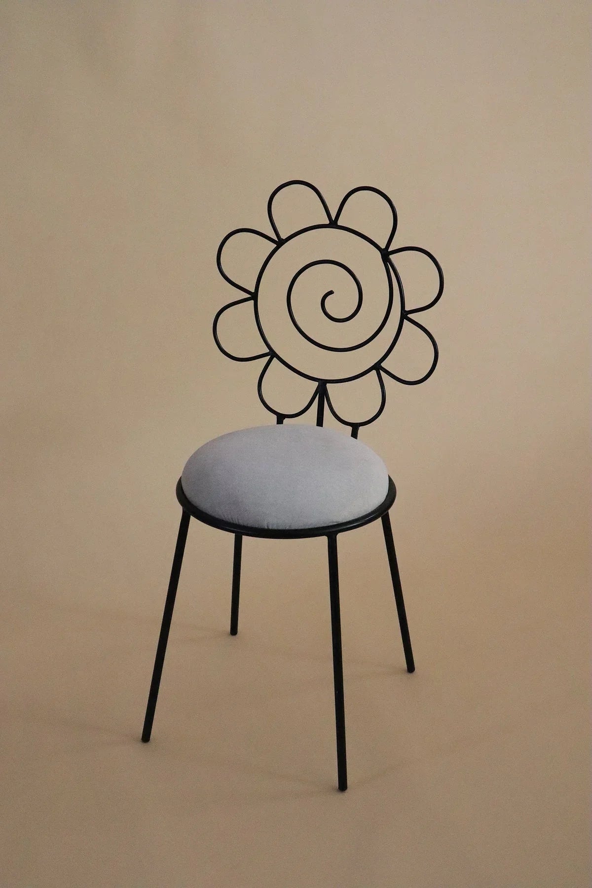 Blossom chair