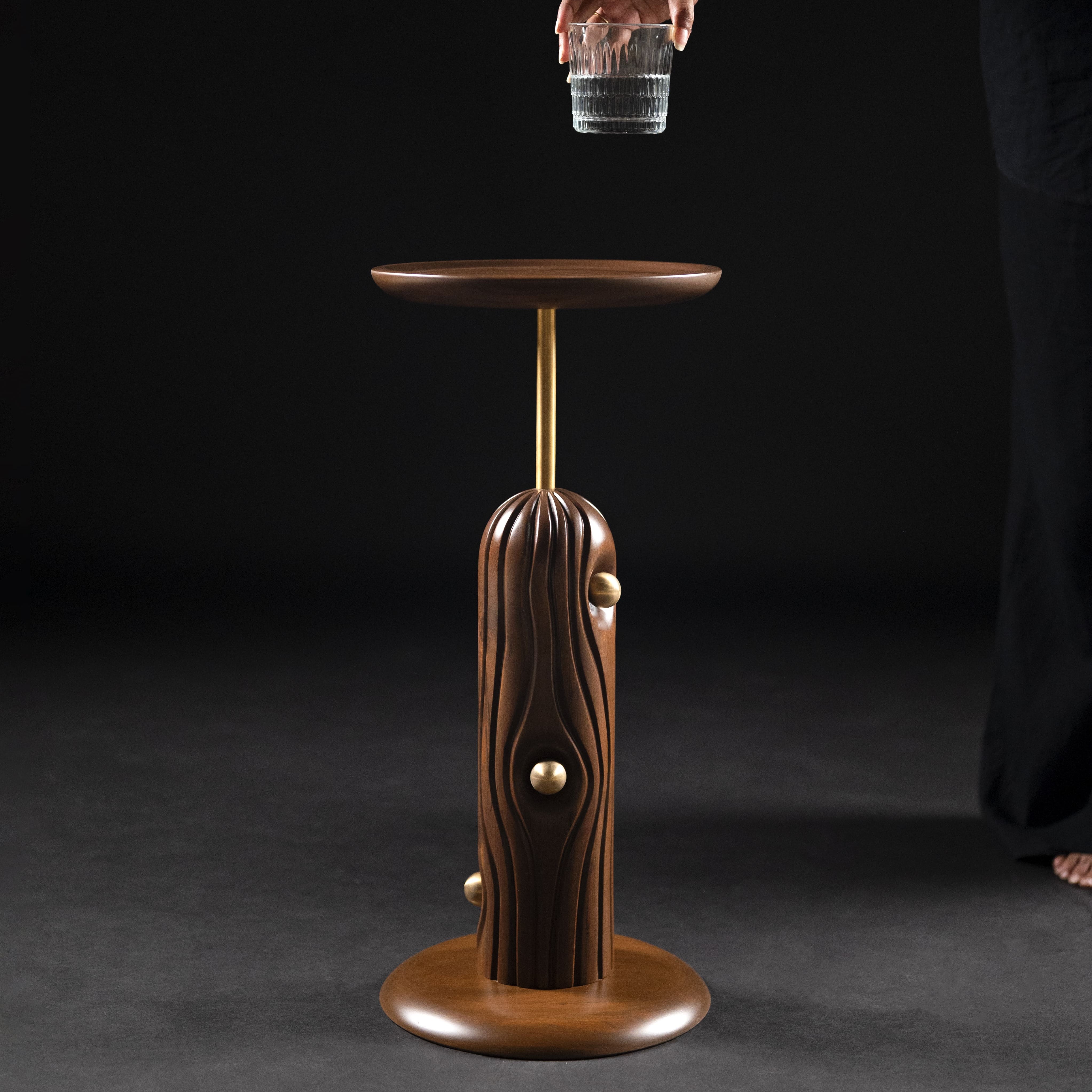 Linea Cocktail Table