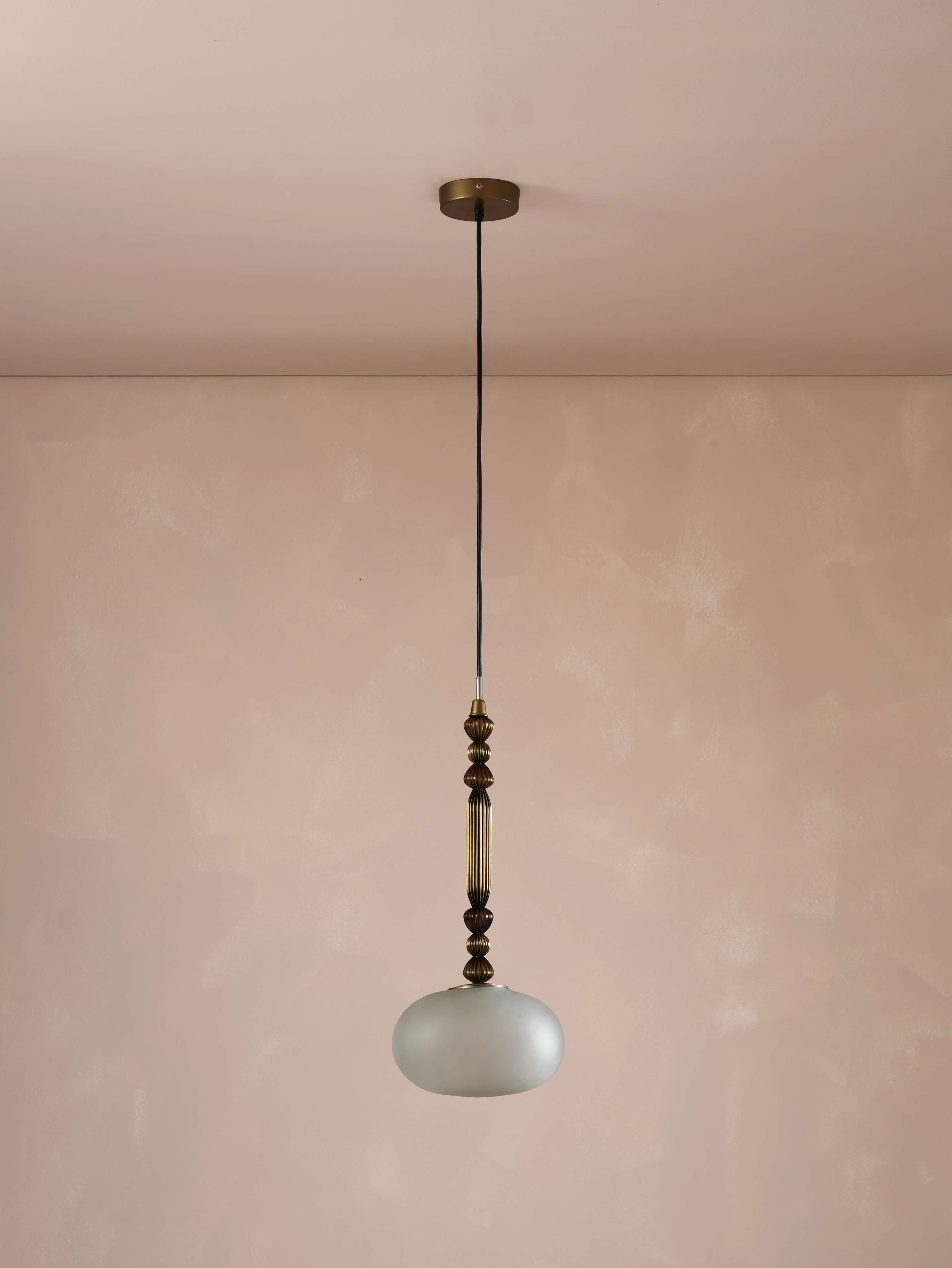 Reverie Single Hanging Lamp