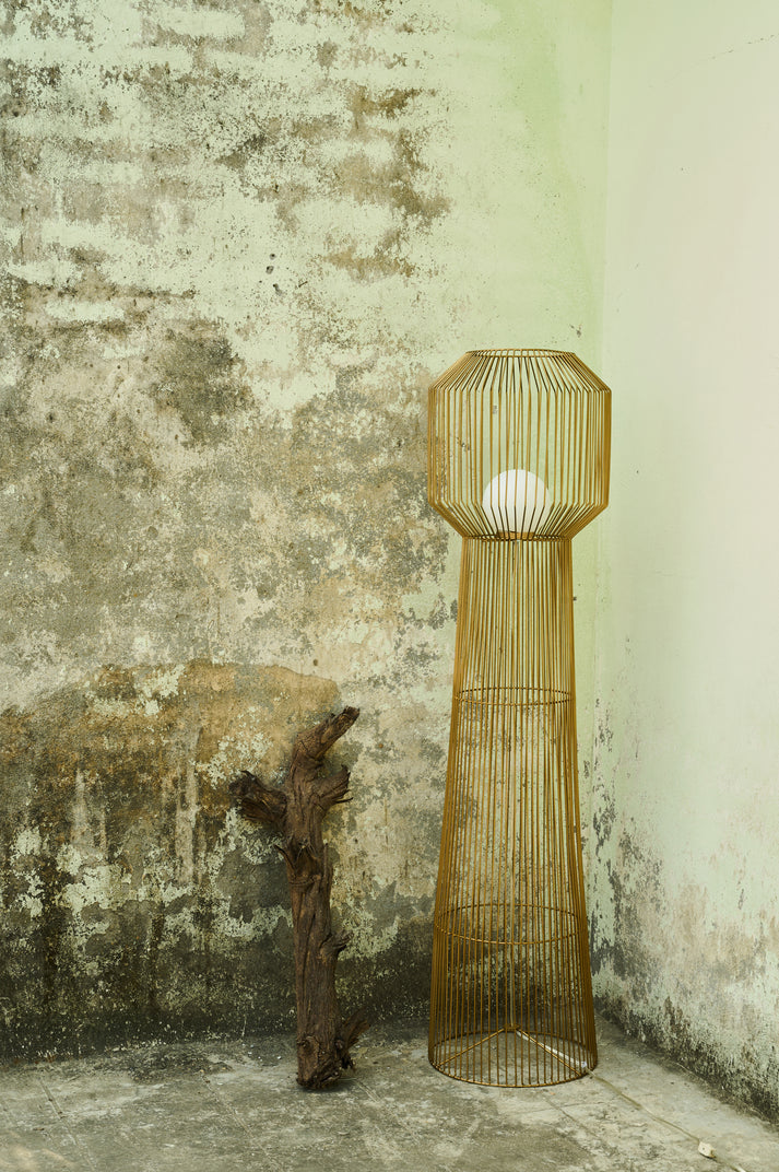 Disperse Floor Lamp