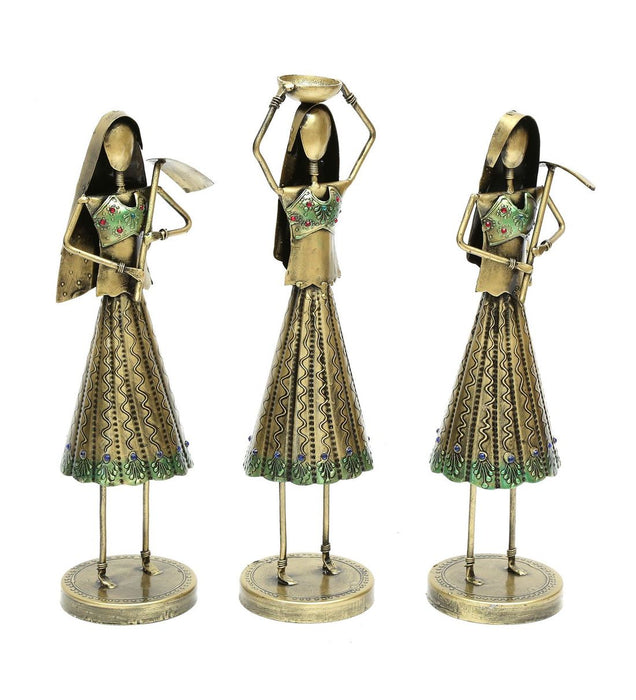 Narega Lady Figurine Set of 3