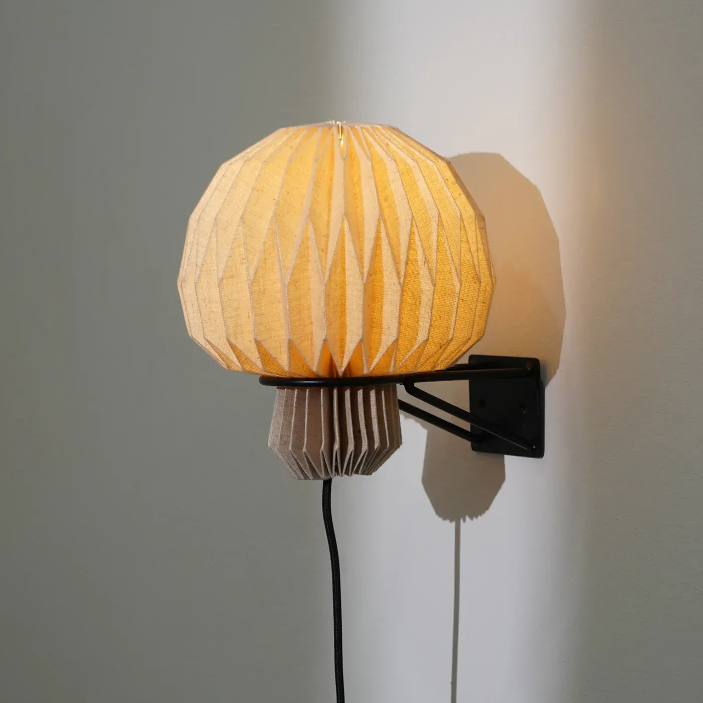 Lumi Fold Sconce