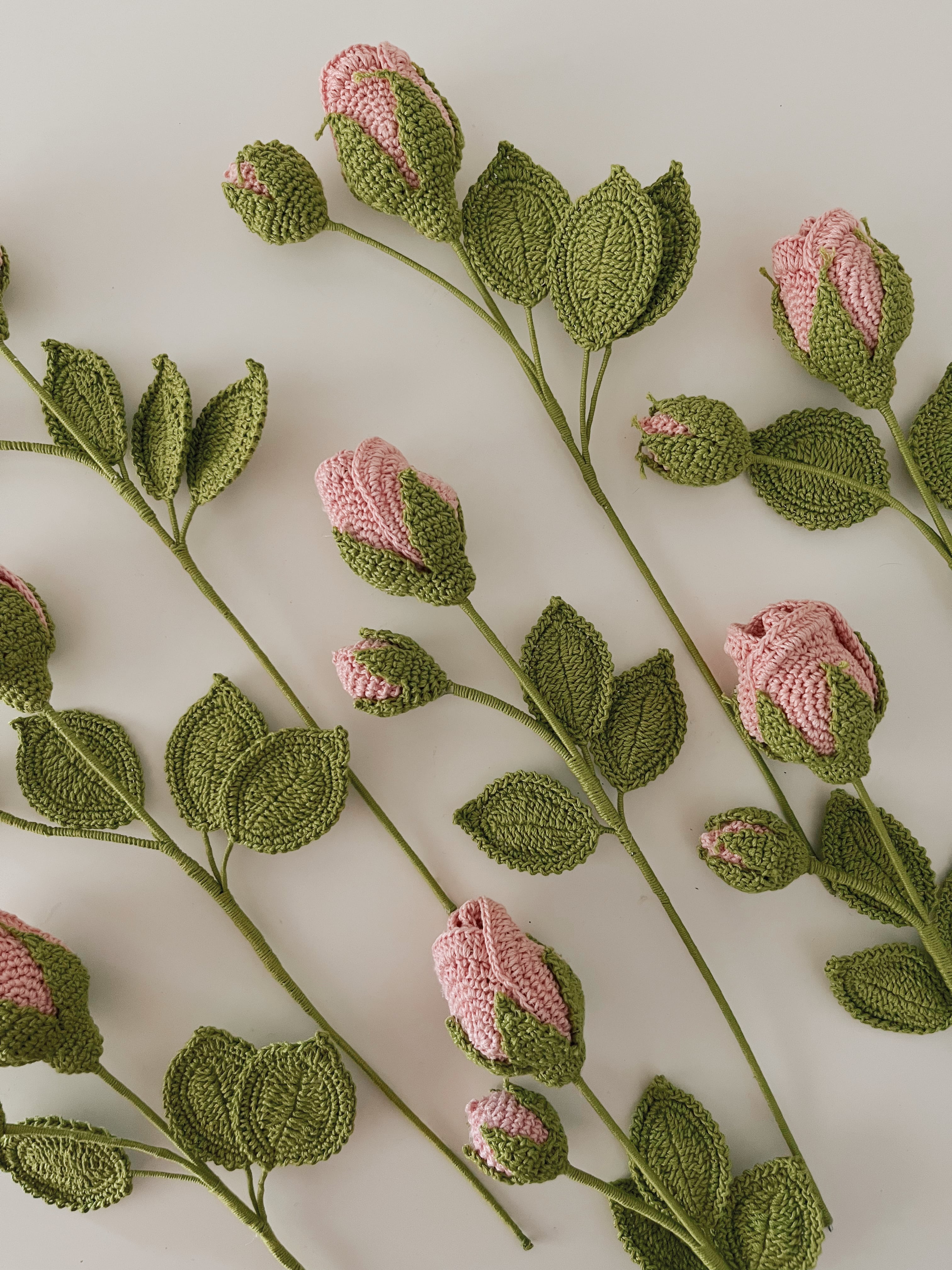 Crochet Flower - Pink Rose With Bud
