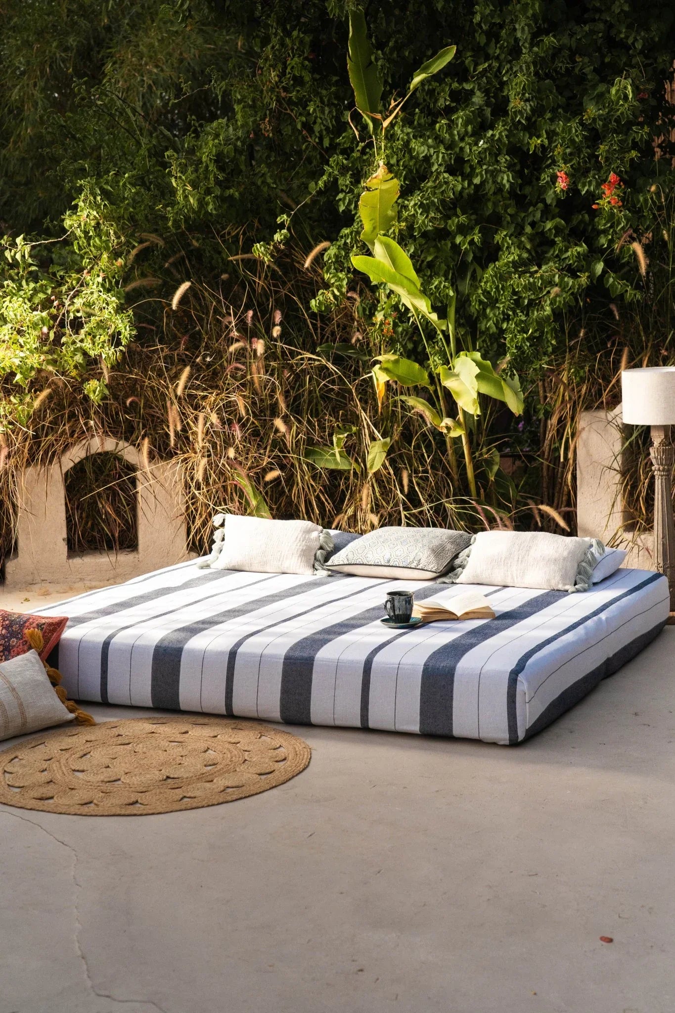 Slate Shore Cotton Bedspread With Pillow Covers