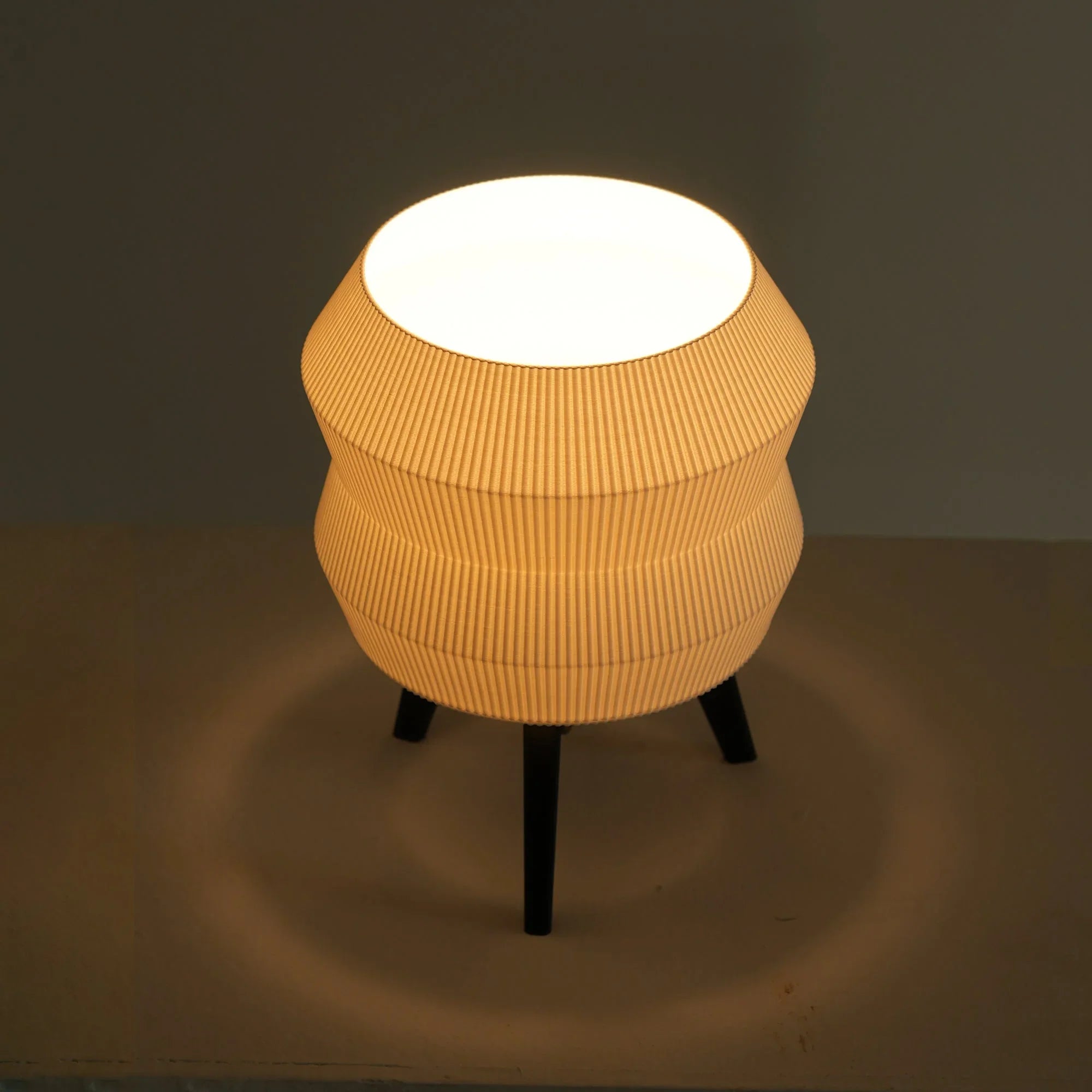Layers Edition : Echo Table Lamp