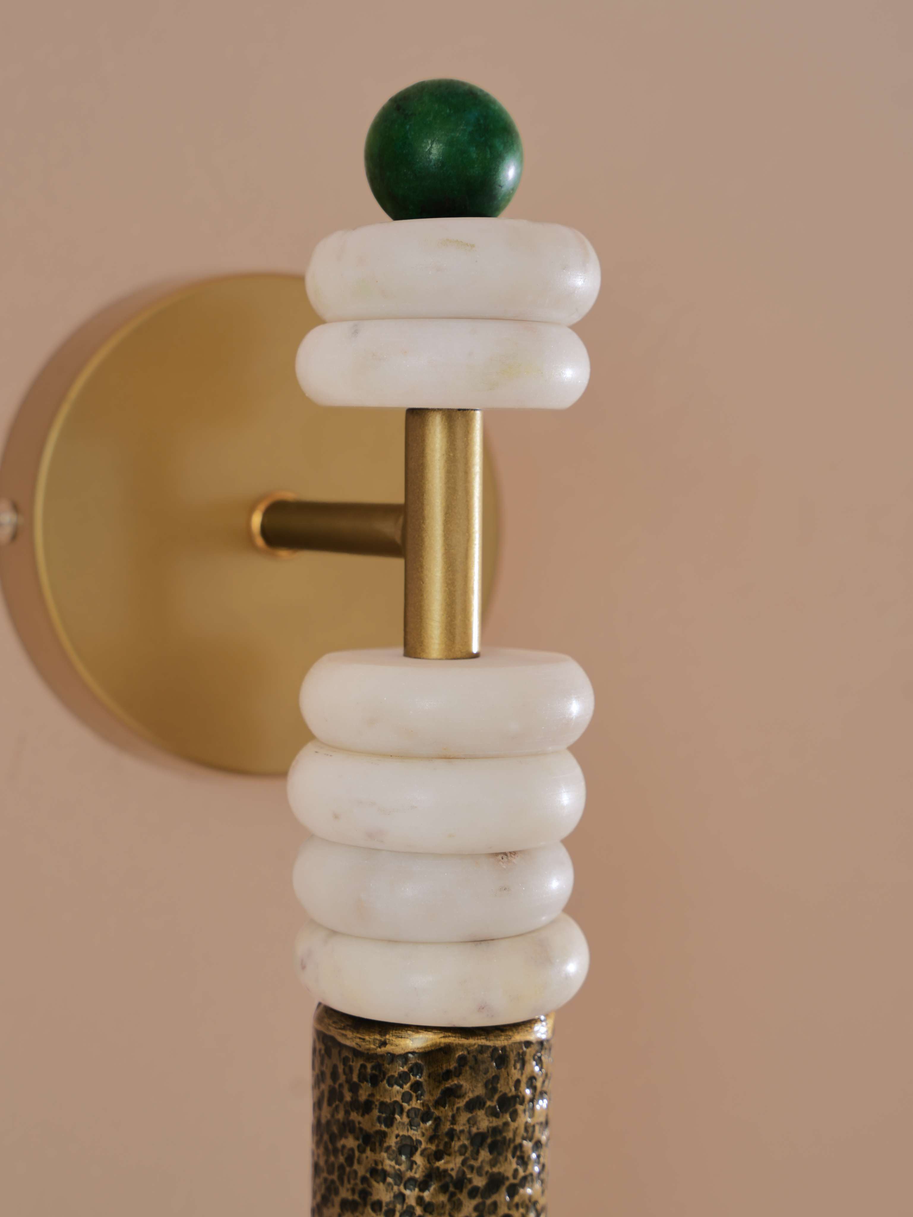 Virga Squat Wall Lamp