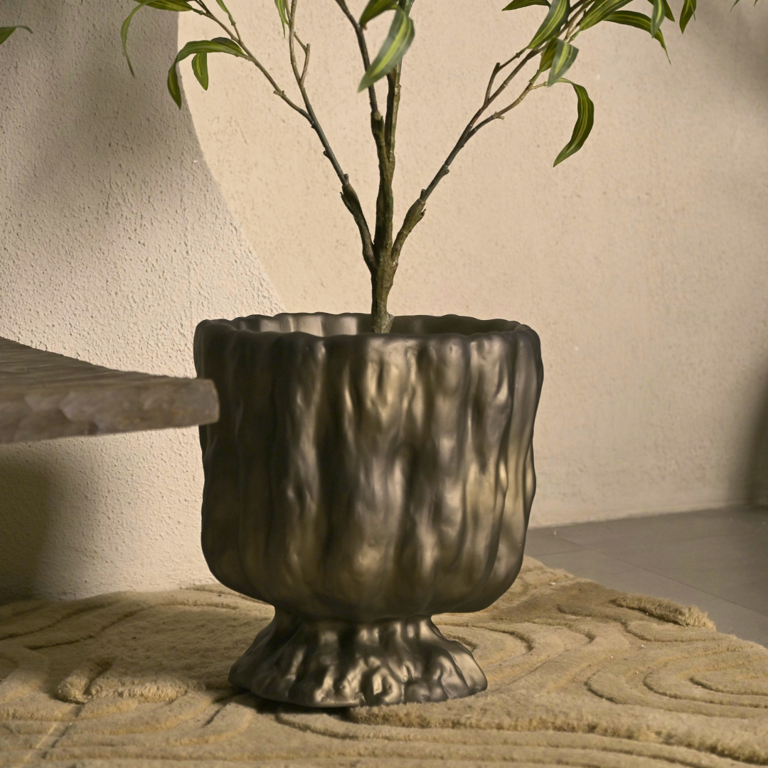 Raya Planter - Bronze Gold