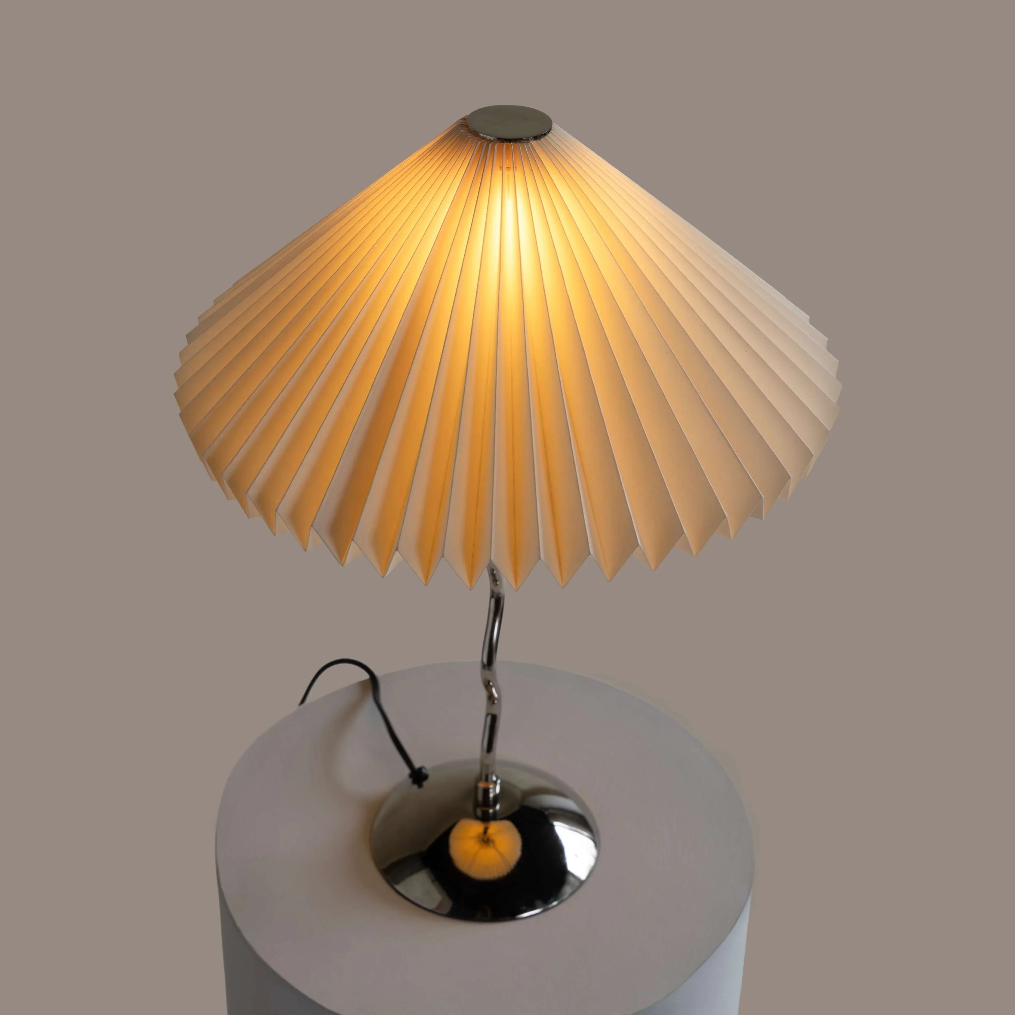 Wavy Table Lamp for Home Decor | Stylish Bedside Lamp | Night Lamp for Bedroom