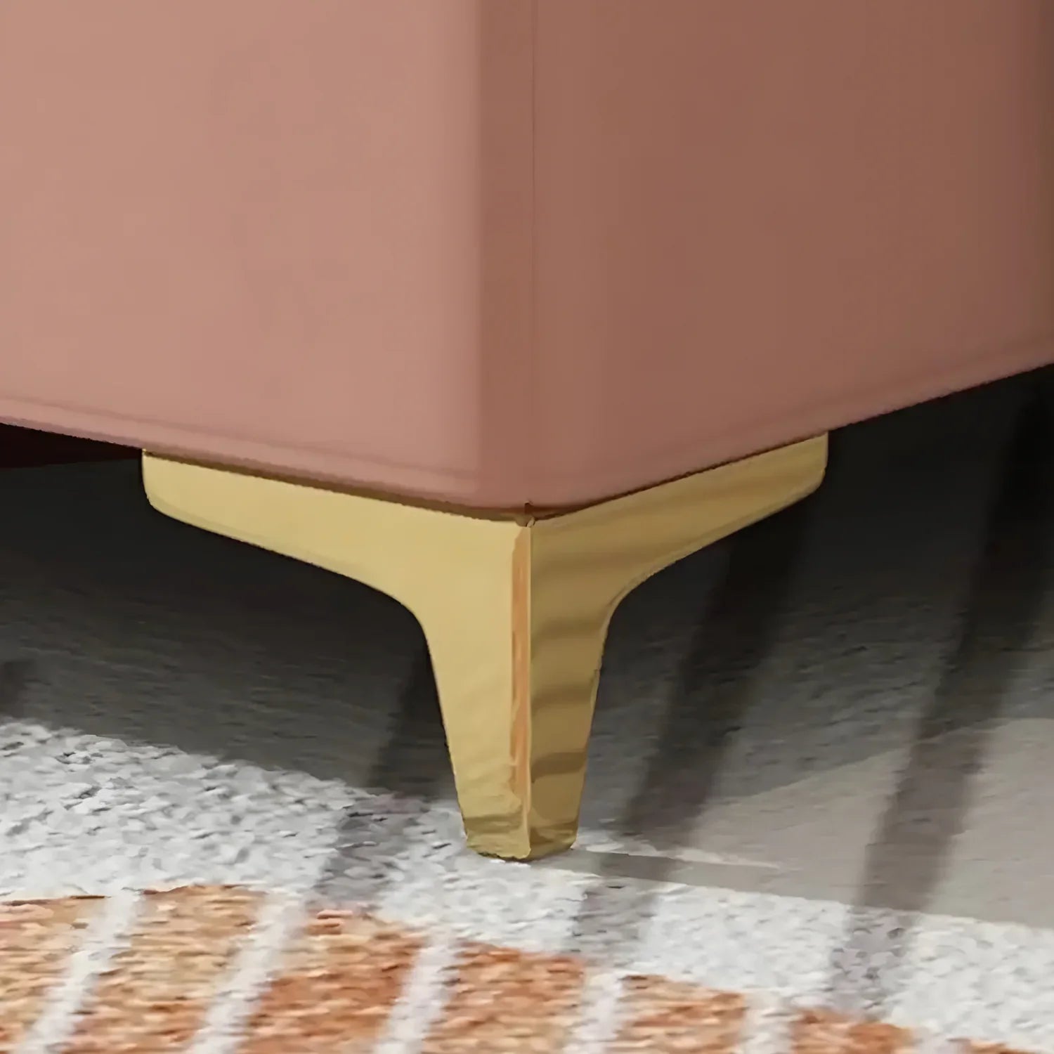 Modern Elegant Charm Queen Size Bed for Girls