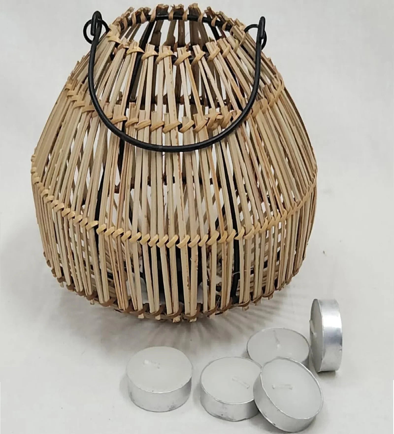 Handwoven Bamboo Lantern – Rustic Wicker Candle Holder for Home, Patio, and Garden Décor with 5 Free Tealights