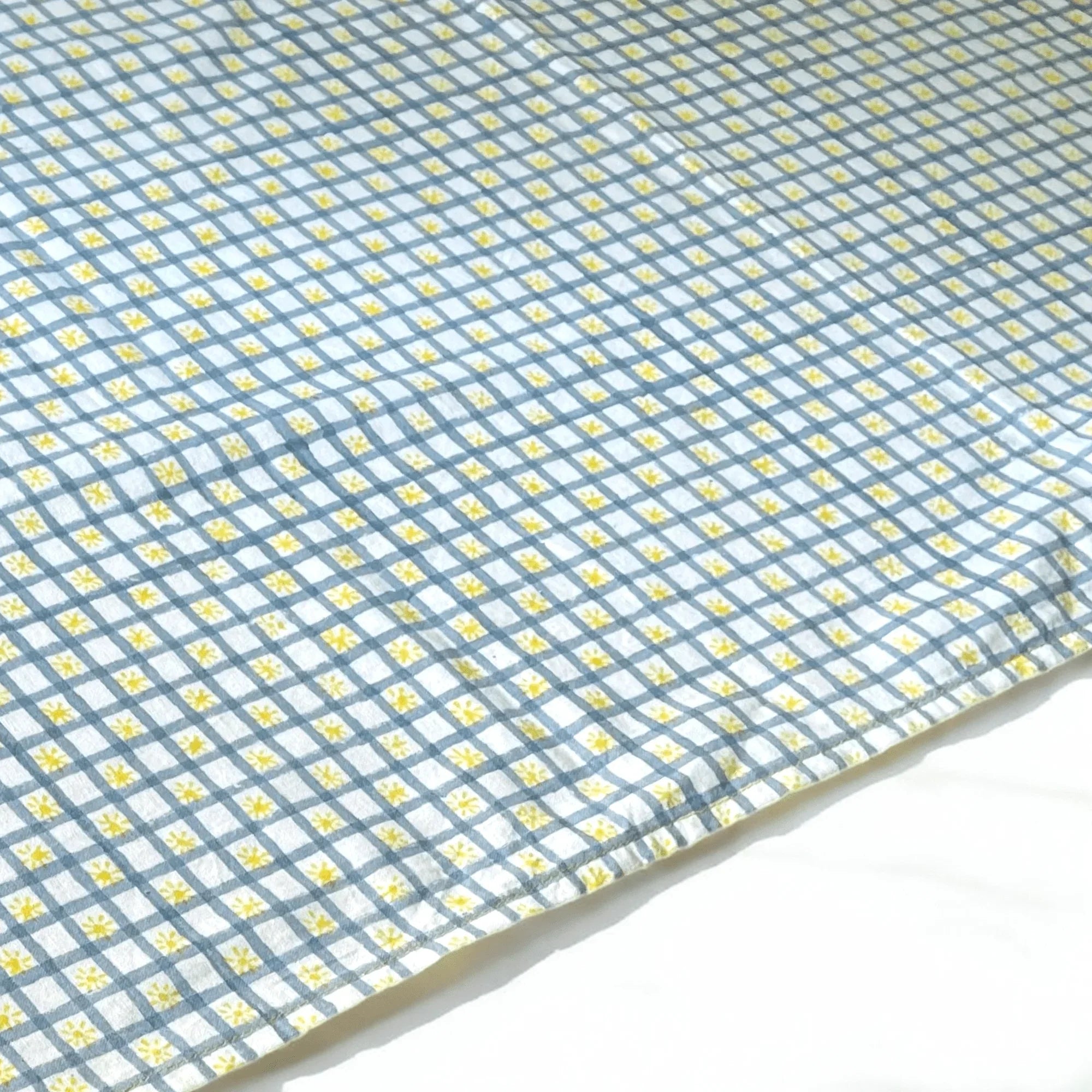 Sunbreak Serve | Table Cover | Cotton