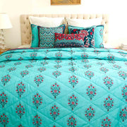Erica Green Quilt With Sham Set