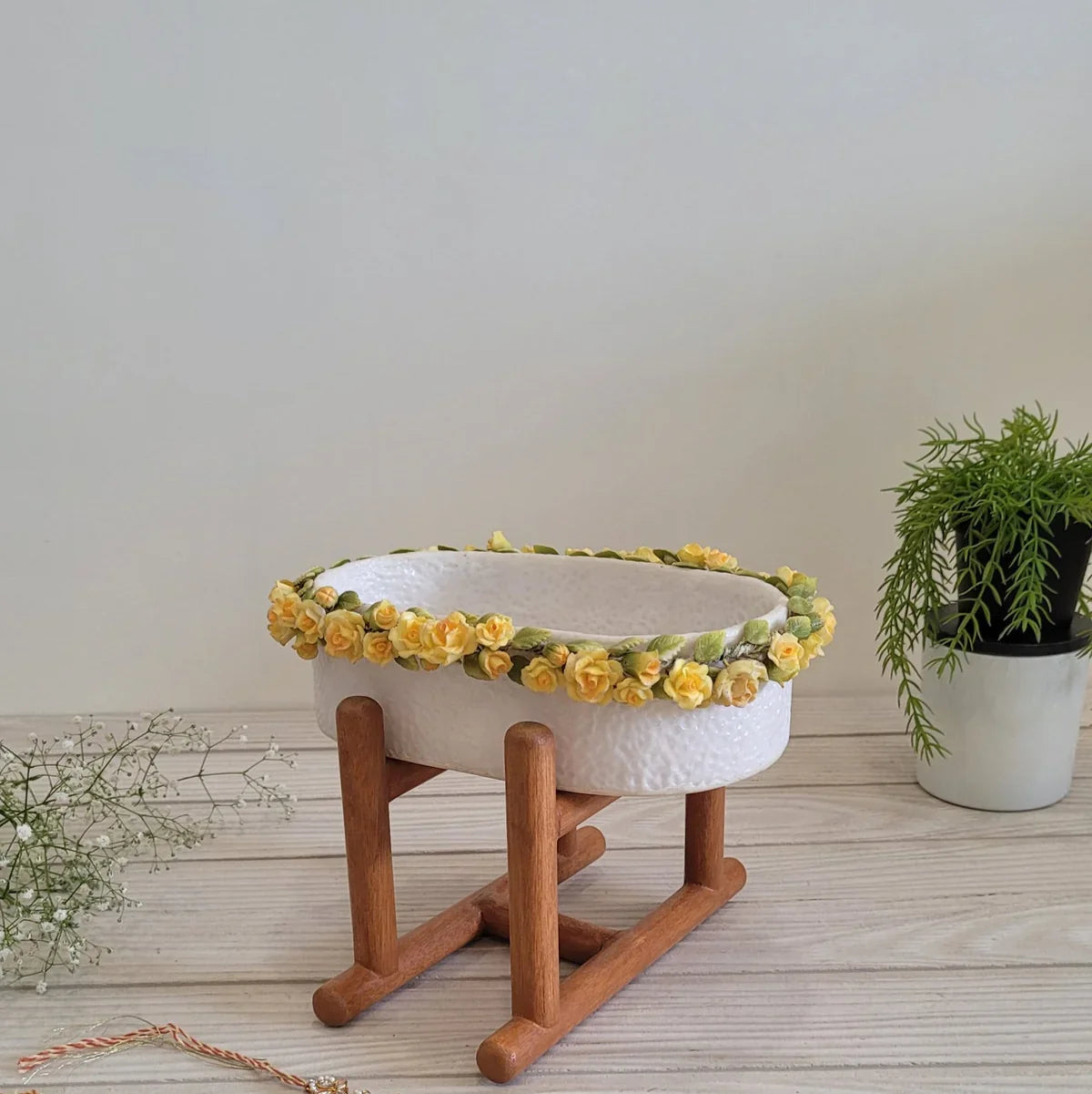 Wooden Sunny Basket