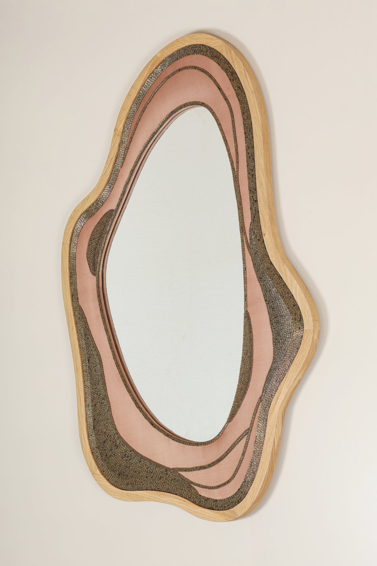 Naura Wall Mirror