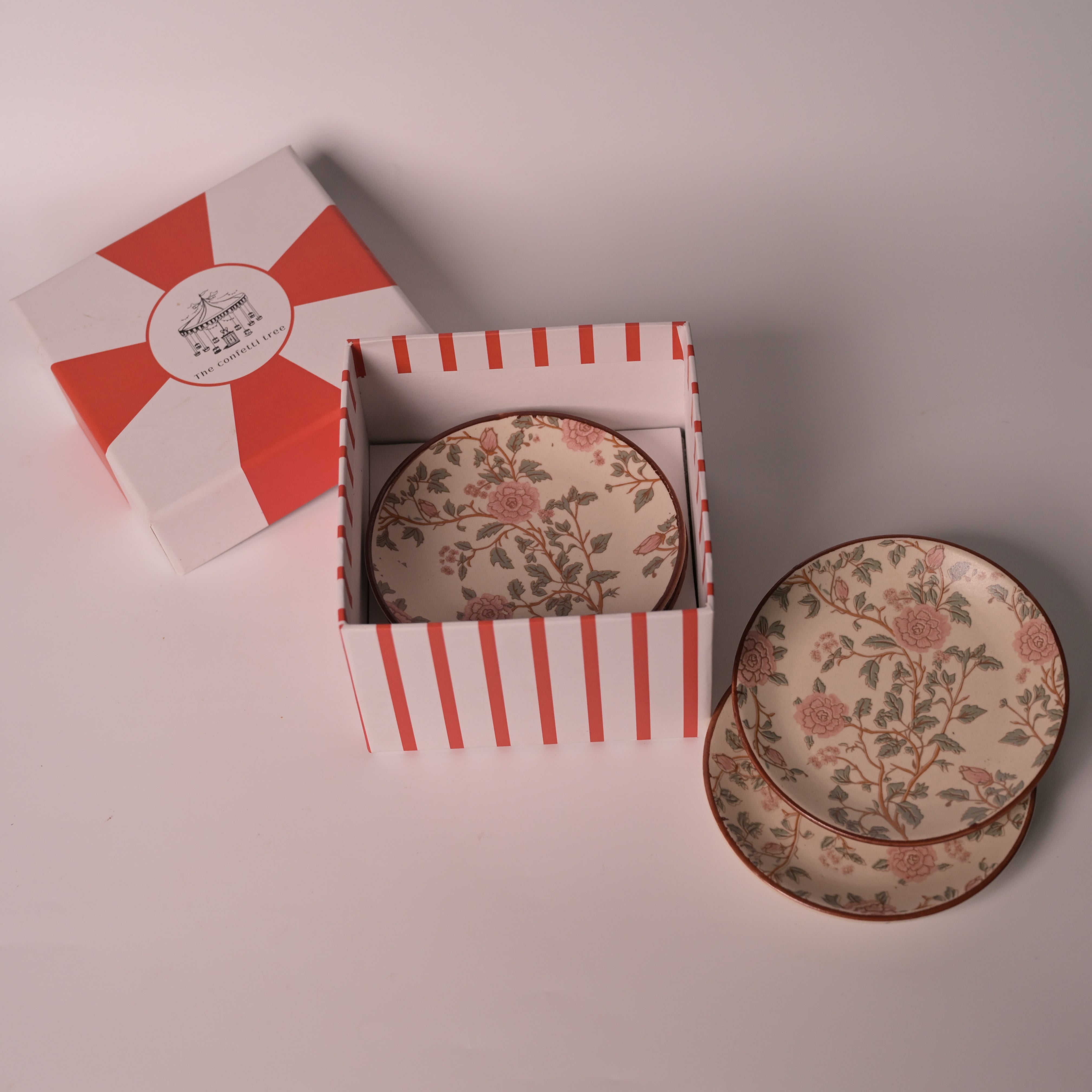 Floral Ceramic Tea Plates Gift Set (Set of 4) – Vintage Rose Dessert Plates in Premium Gifting Box