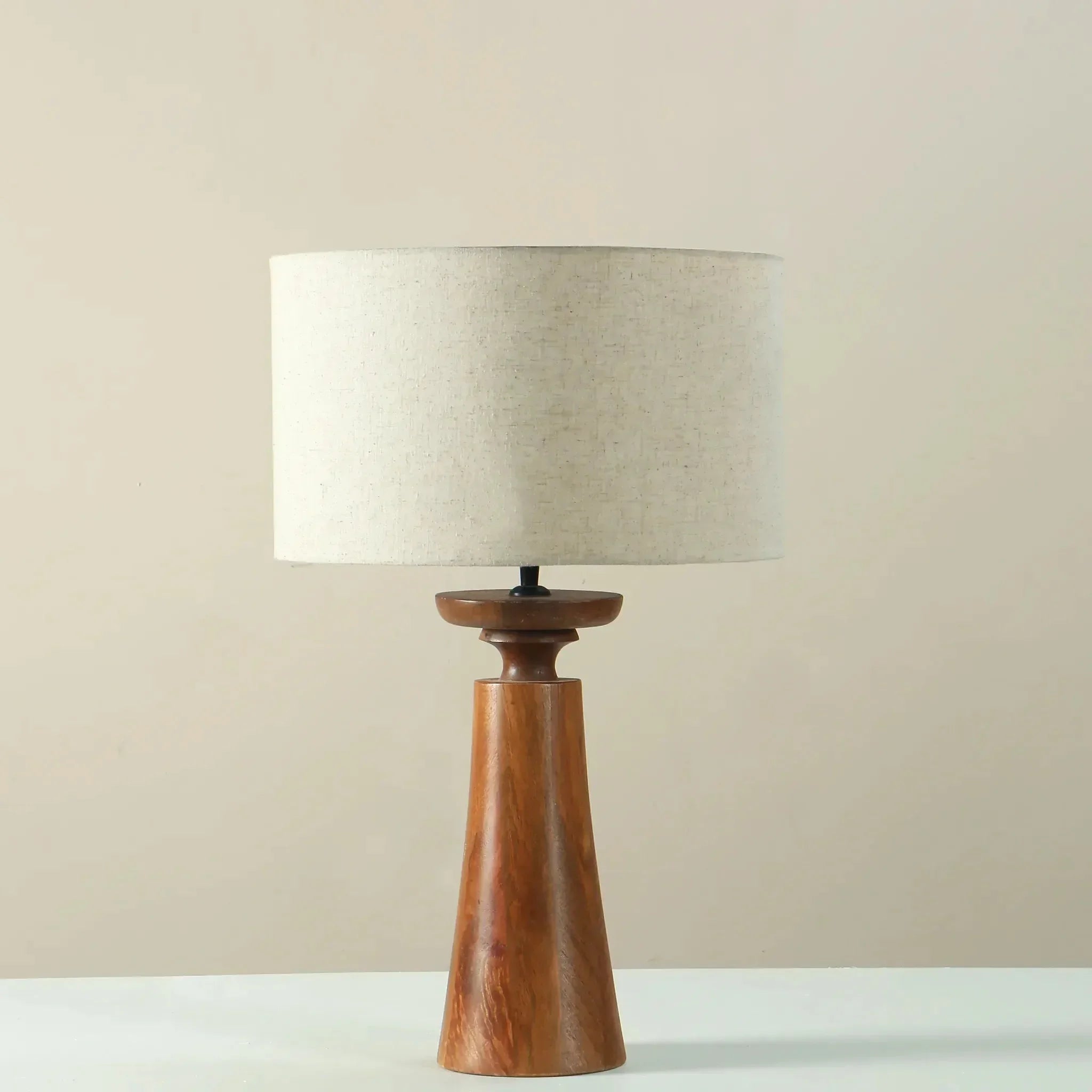 Aurelo Lamp