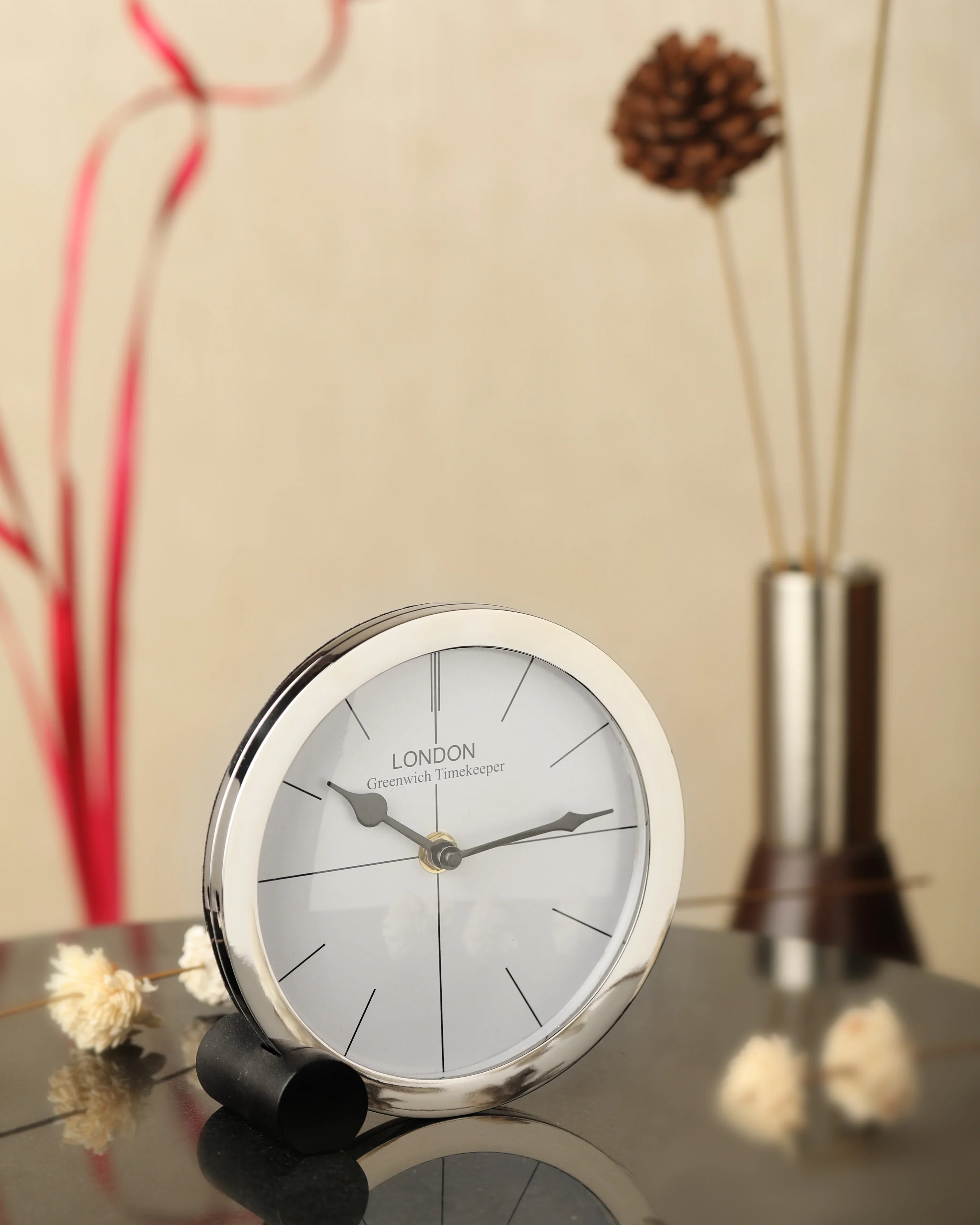 langston table clock in white