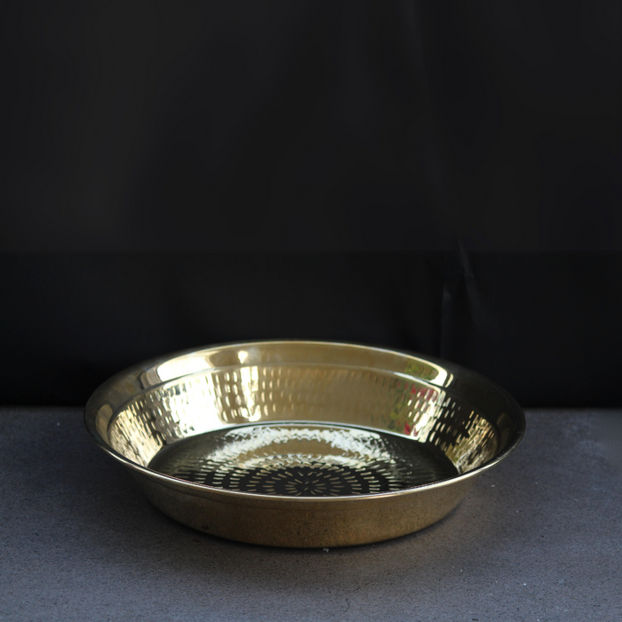 Golden Brass aesthetic Round Paraat | Thaal For Serveware & Kitchen Utilities