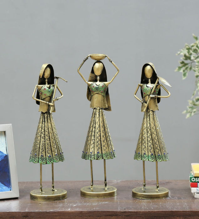 Narega Lady Figurine Set of 3