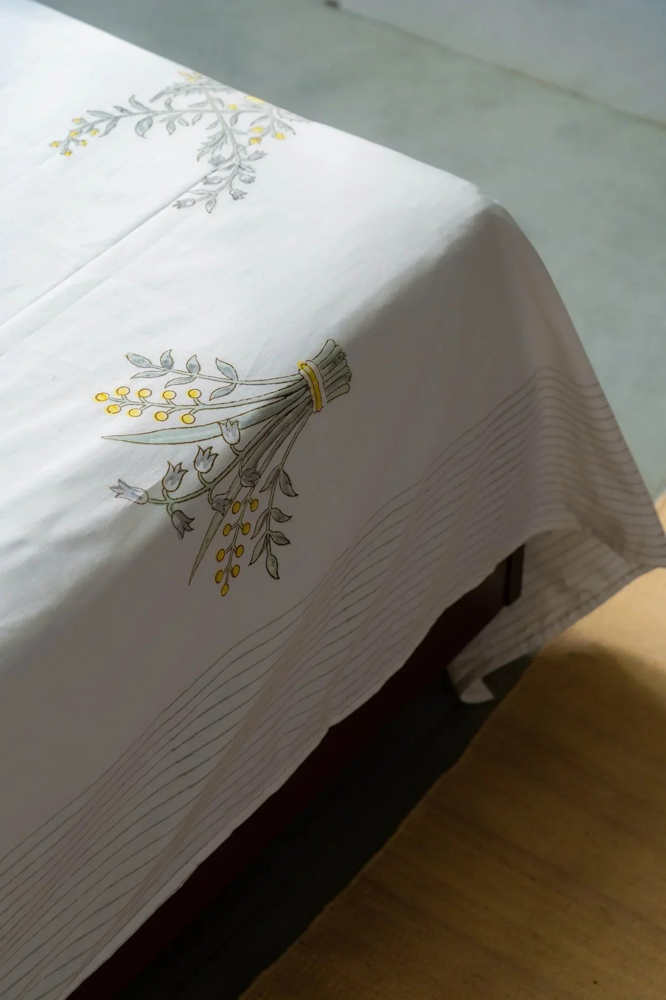 Champa Bloom Bedsheet With Pillow Covers