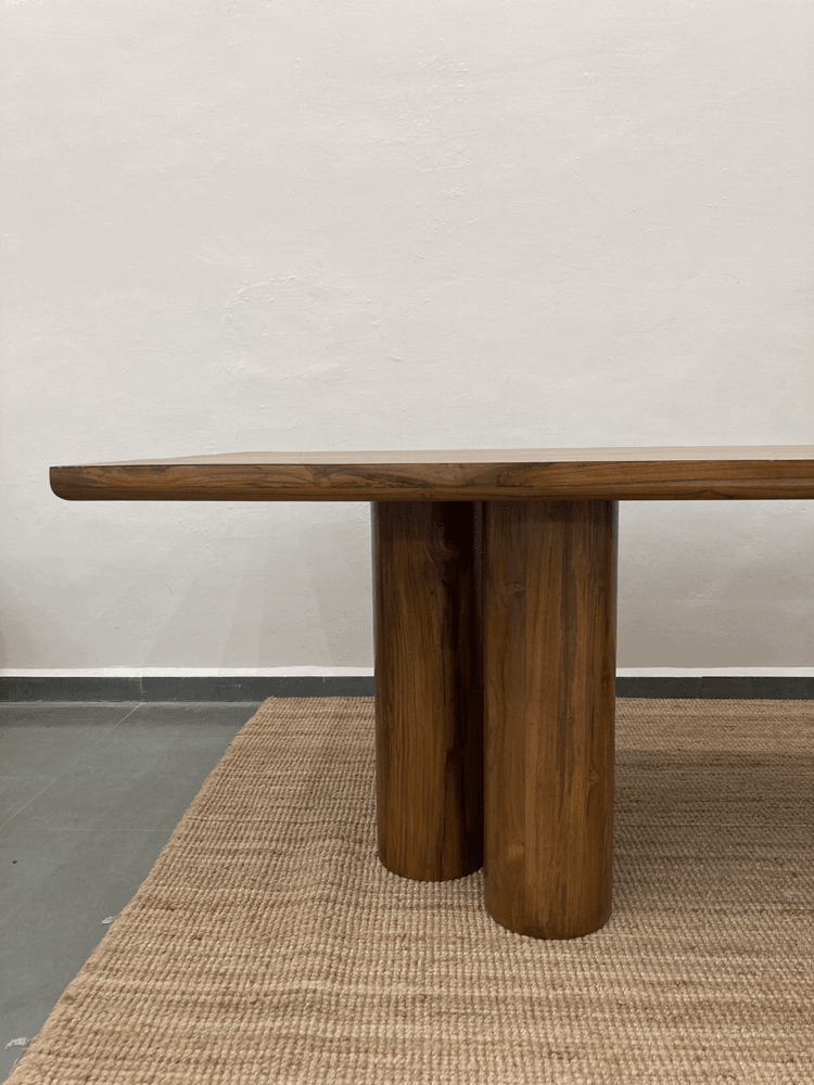 Onus dining table | Solid teak wood