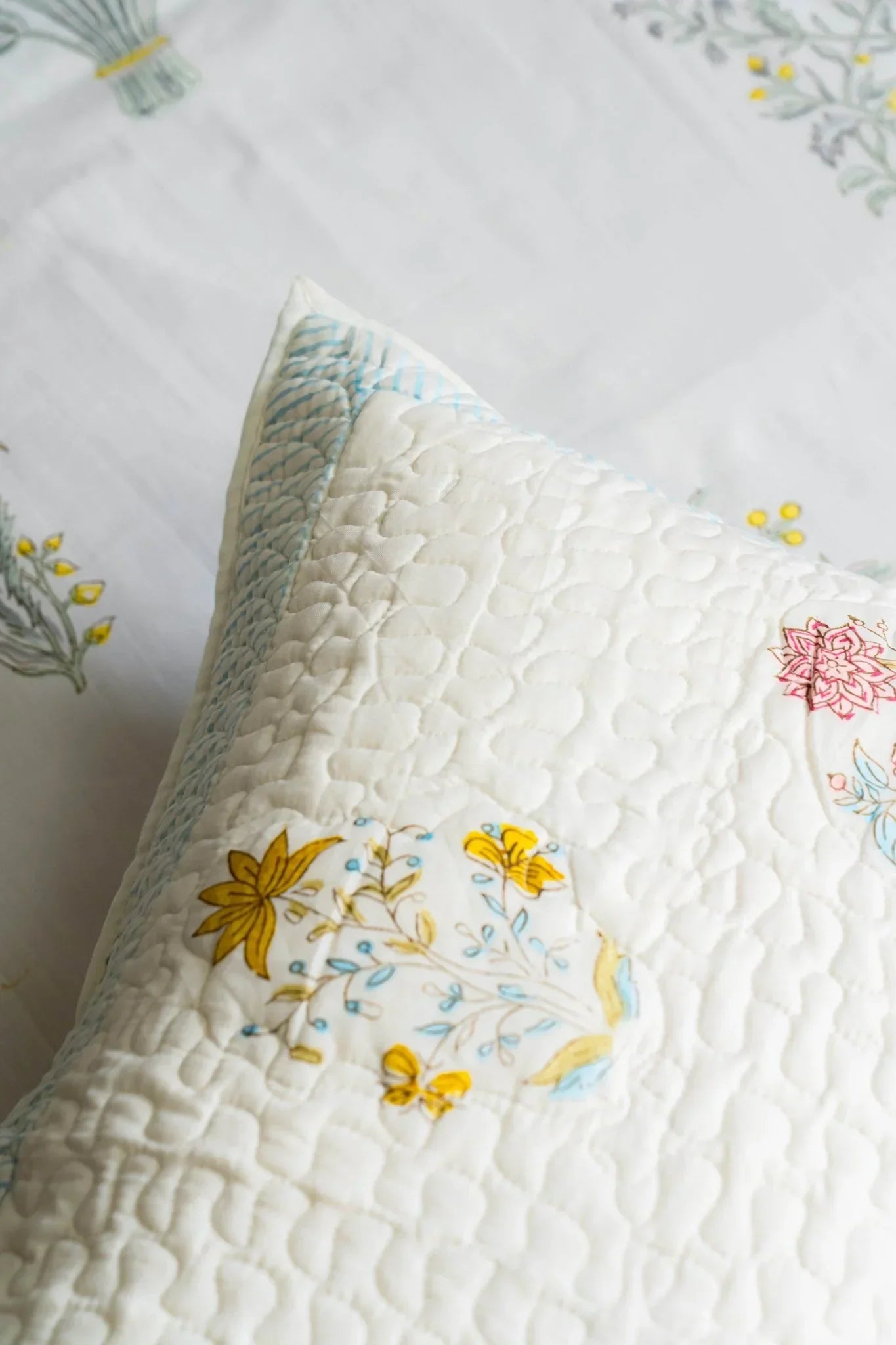 Champa Saanjh Quilted Bed Cover