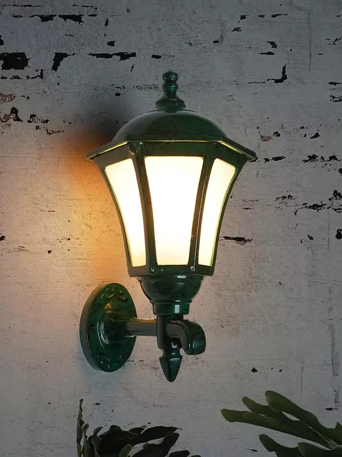 Classic Antique Green Outdoor Wall Light