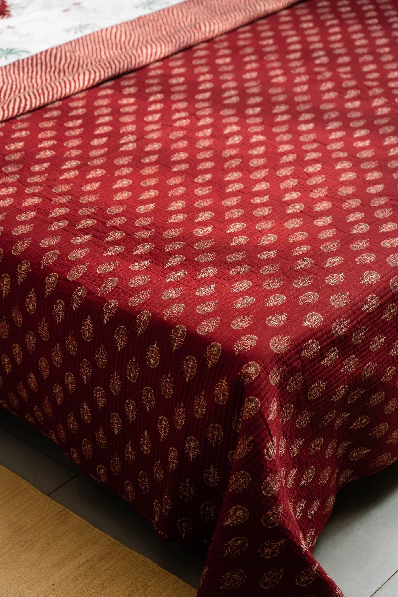 Surkh Baagh Dual Side Bedcover