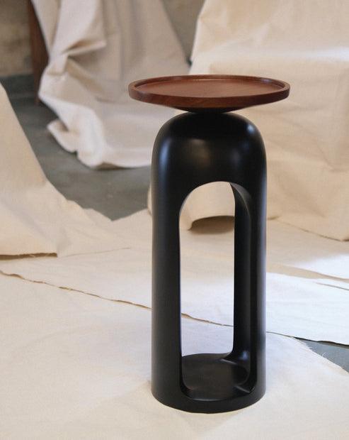 Vanta SIde Table