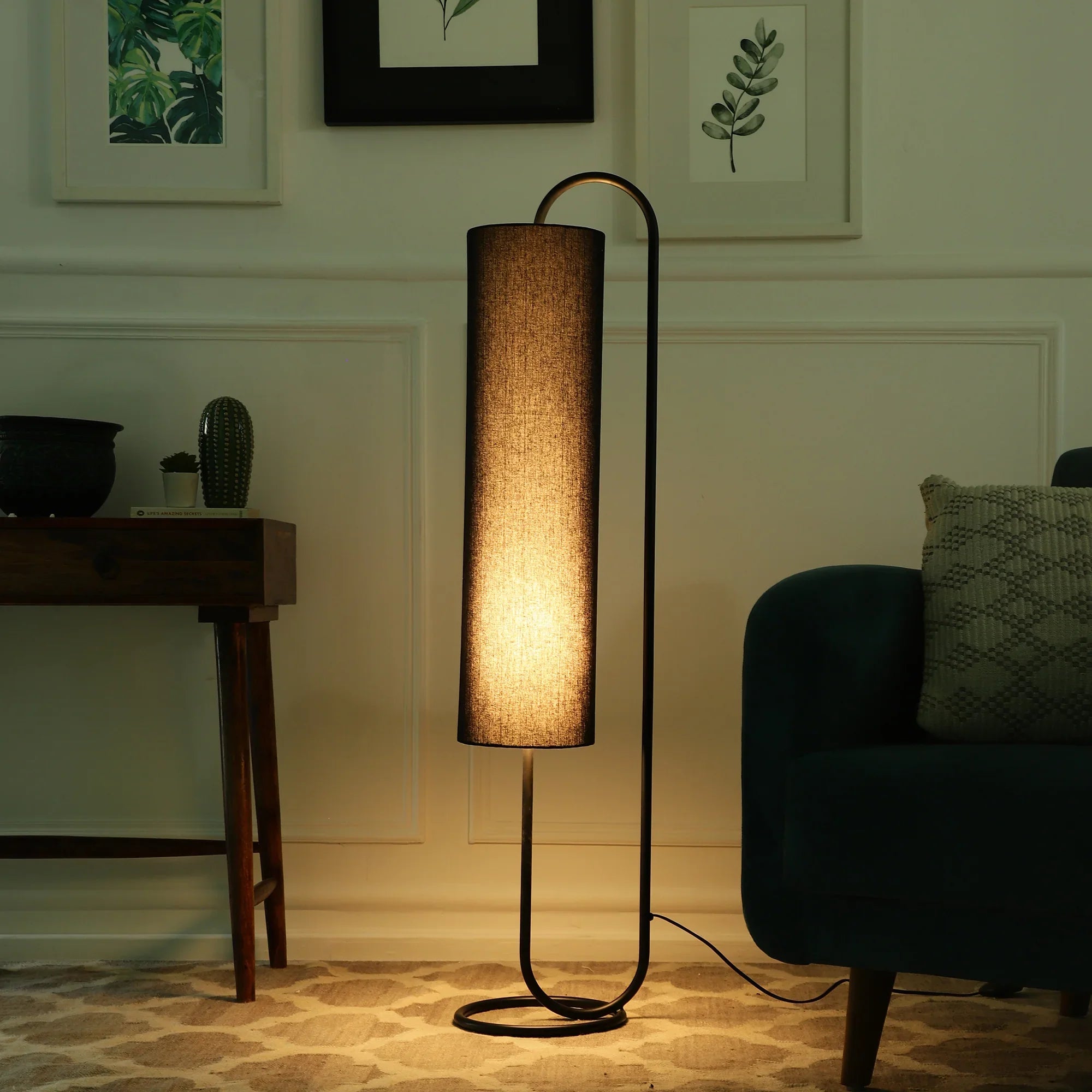 Graceful Curve Decorative Floor Lamp | Modern Corner Stand Lamp For Living Room & Home
