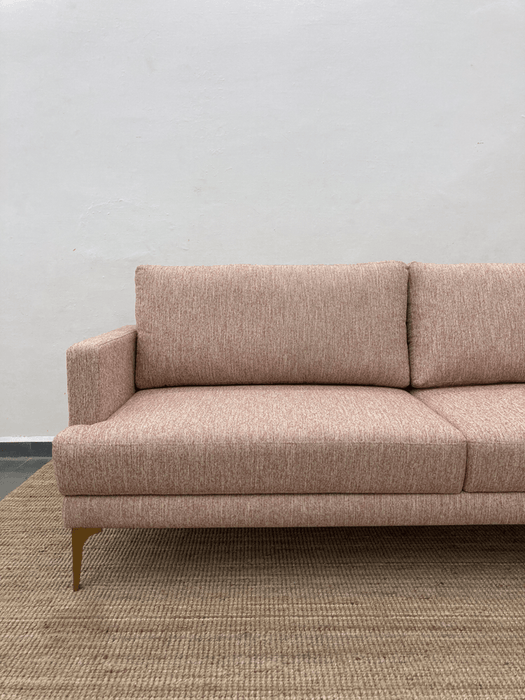 Agnes sofa