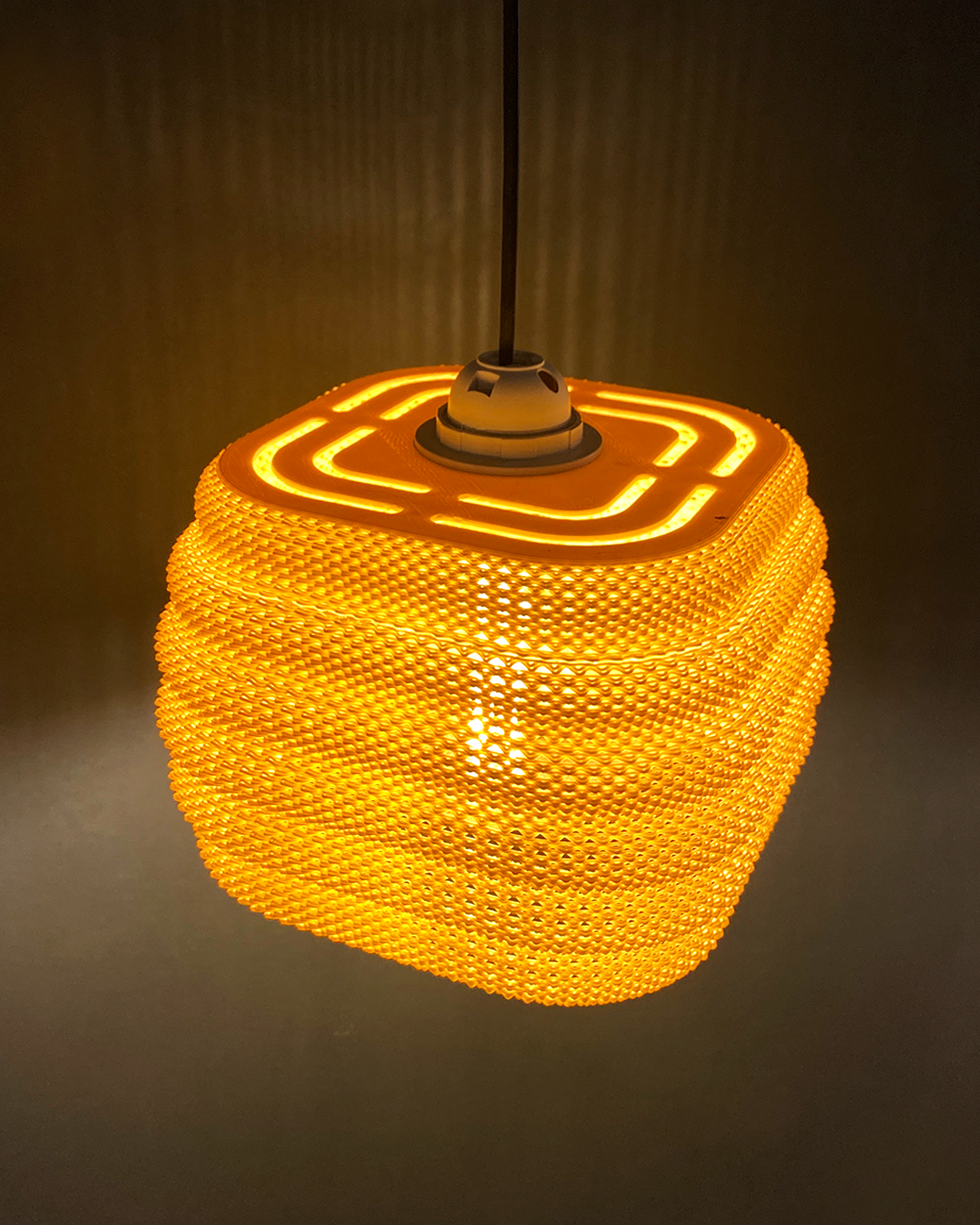 Daira Pendant Lamp