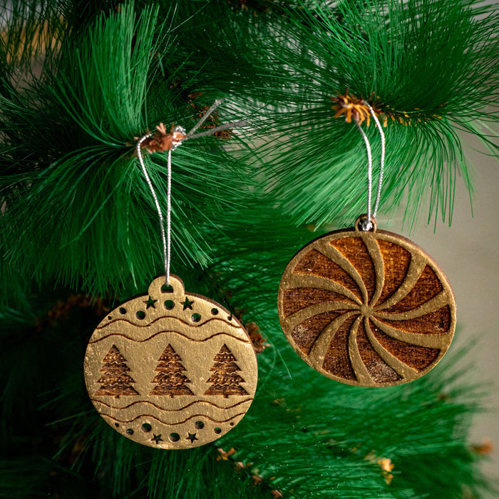 Round Baubles Ornament Set & Wooden Christmas Tree Decorations