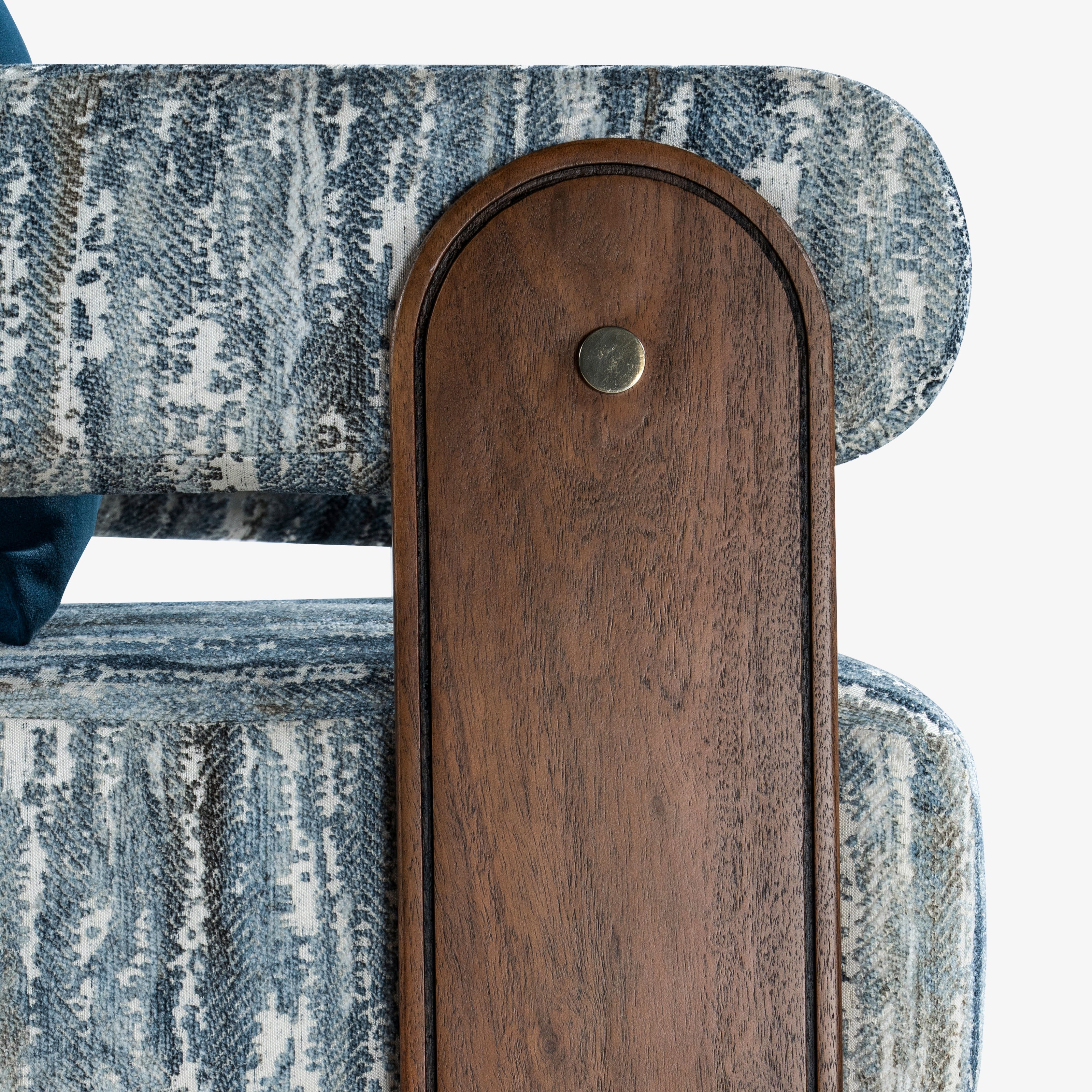 Le Dame Lounge Chair
