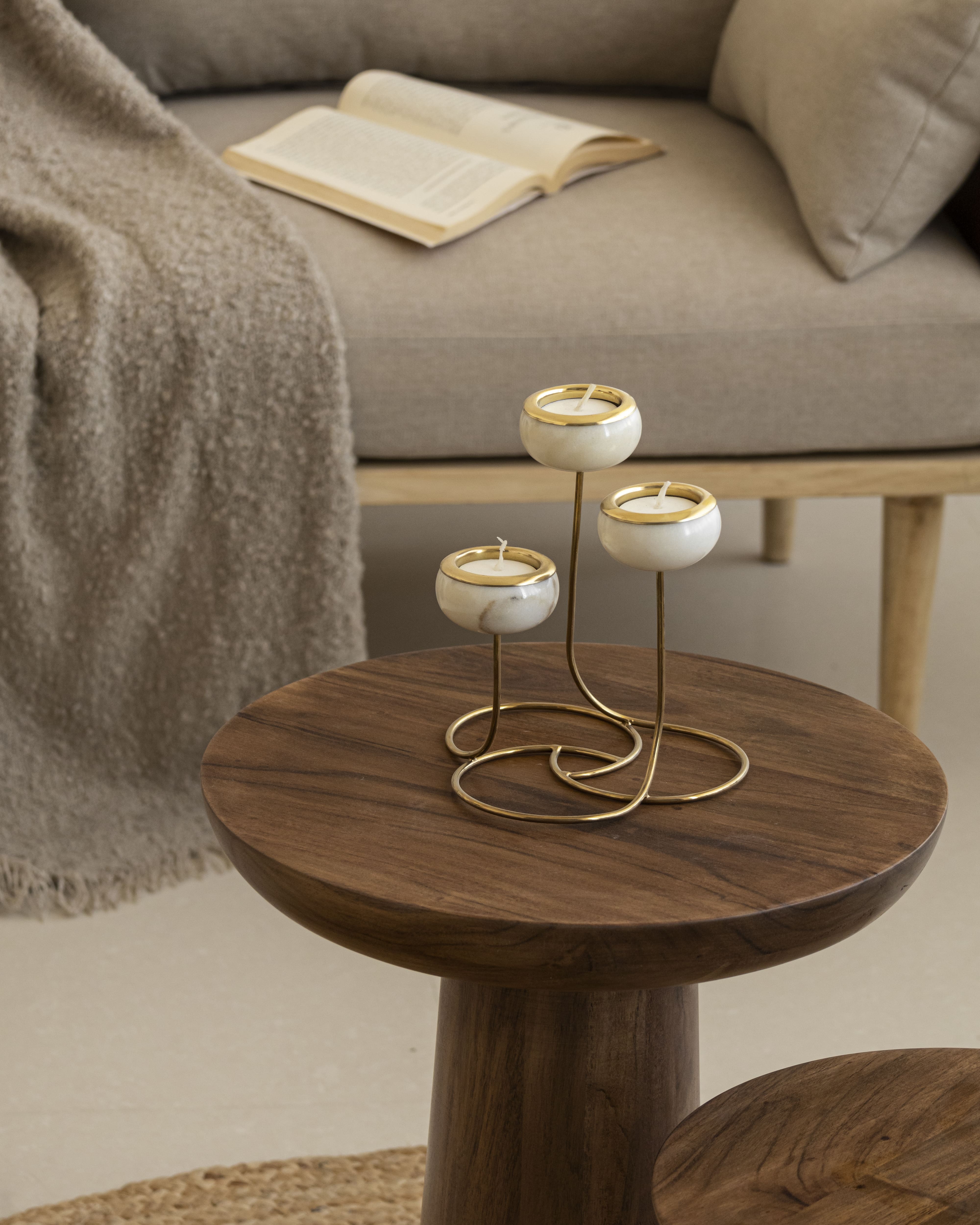 Trilight | Brass And White Marble