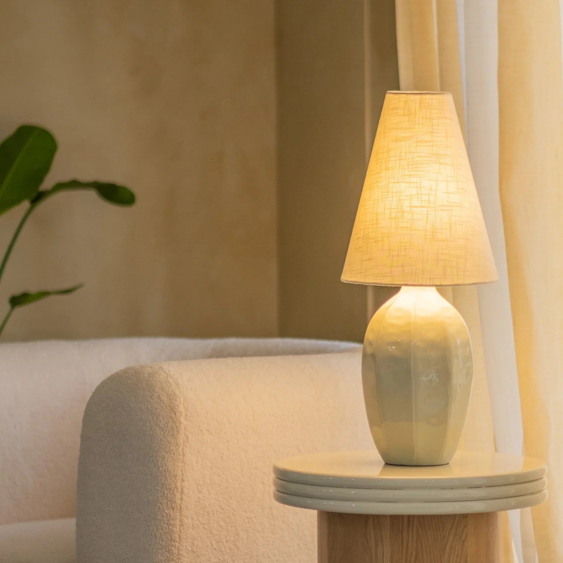 Taoza Sage Green Table Lamp