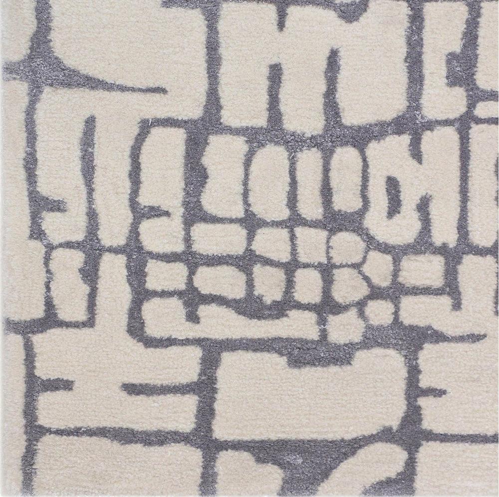 Mayhem Viscose-Infused Abstract Design Rug – 100% Wool