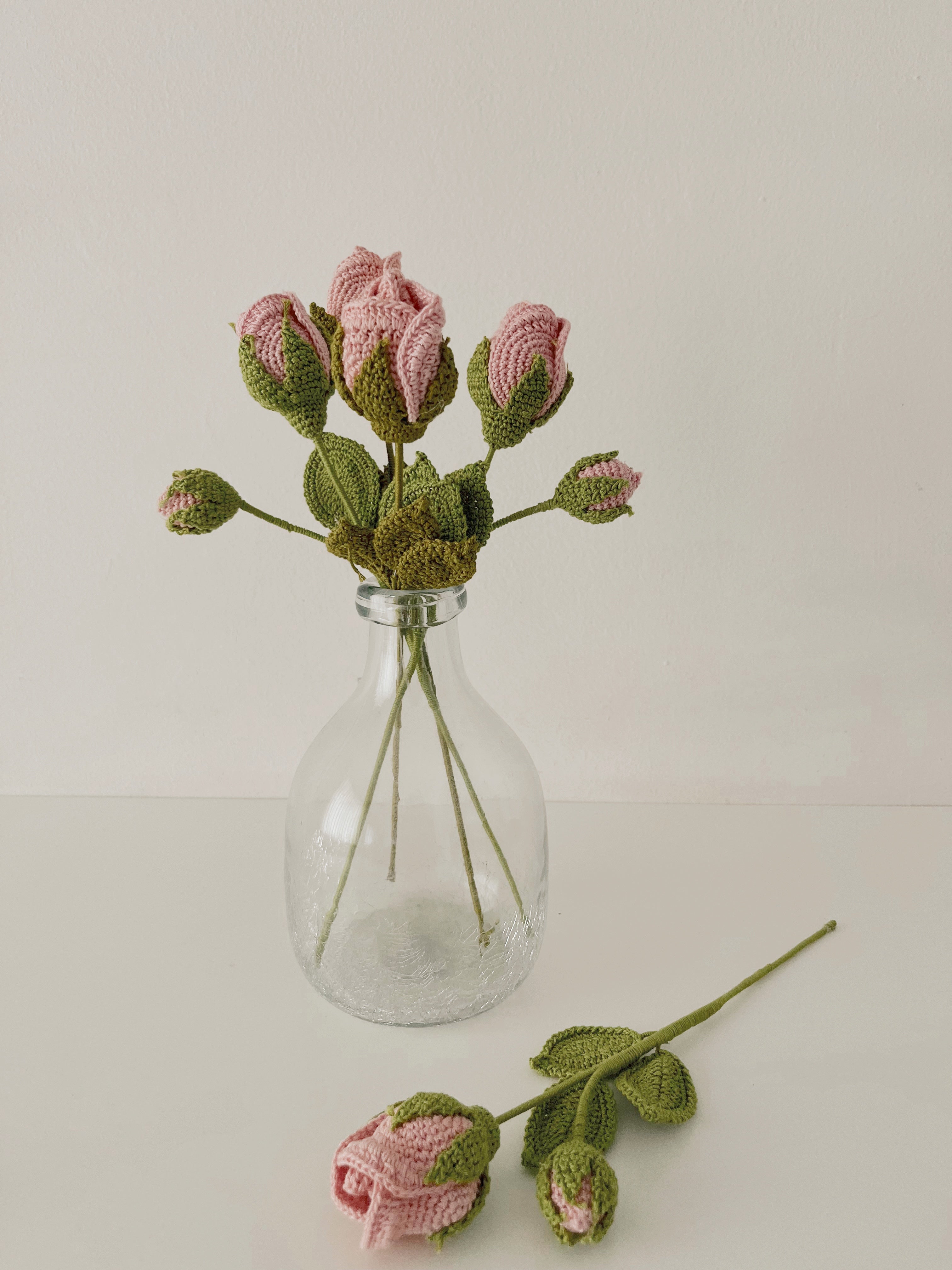Crochet Flower - Pink rose with Bud - Blush / 12"height / Single