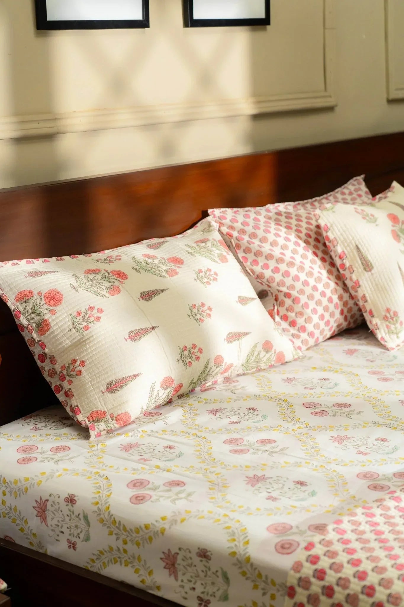 Gulnaar Dual Side Bedcover