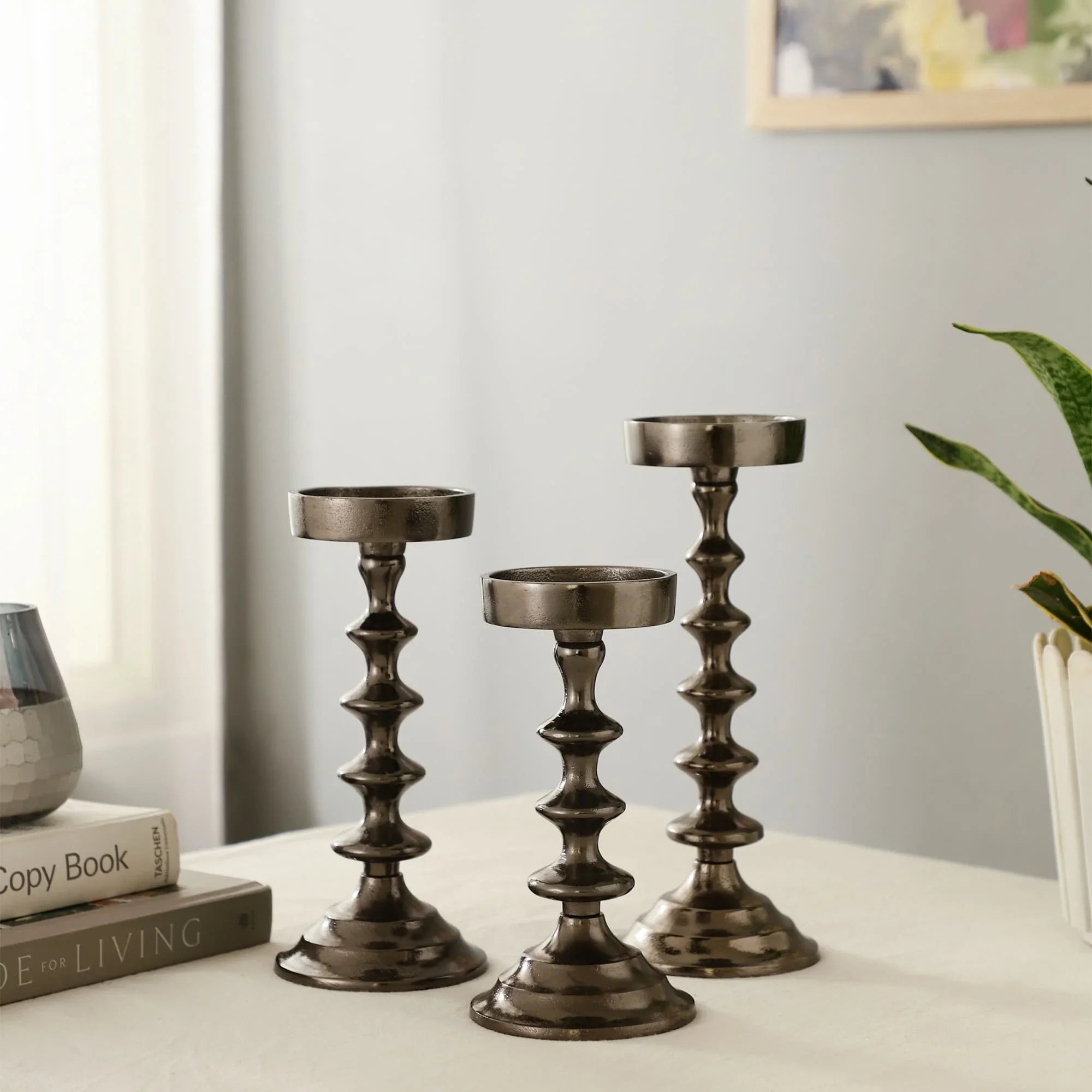 Ebon Whisper Candle holders set of 3 In