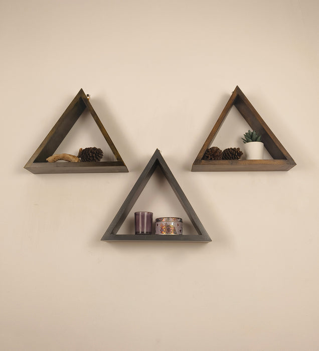 Henry Iii Triangular Set of 3 Wooden Wall Shelves