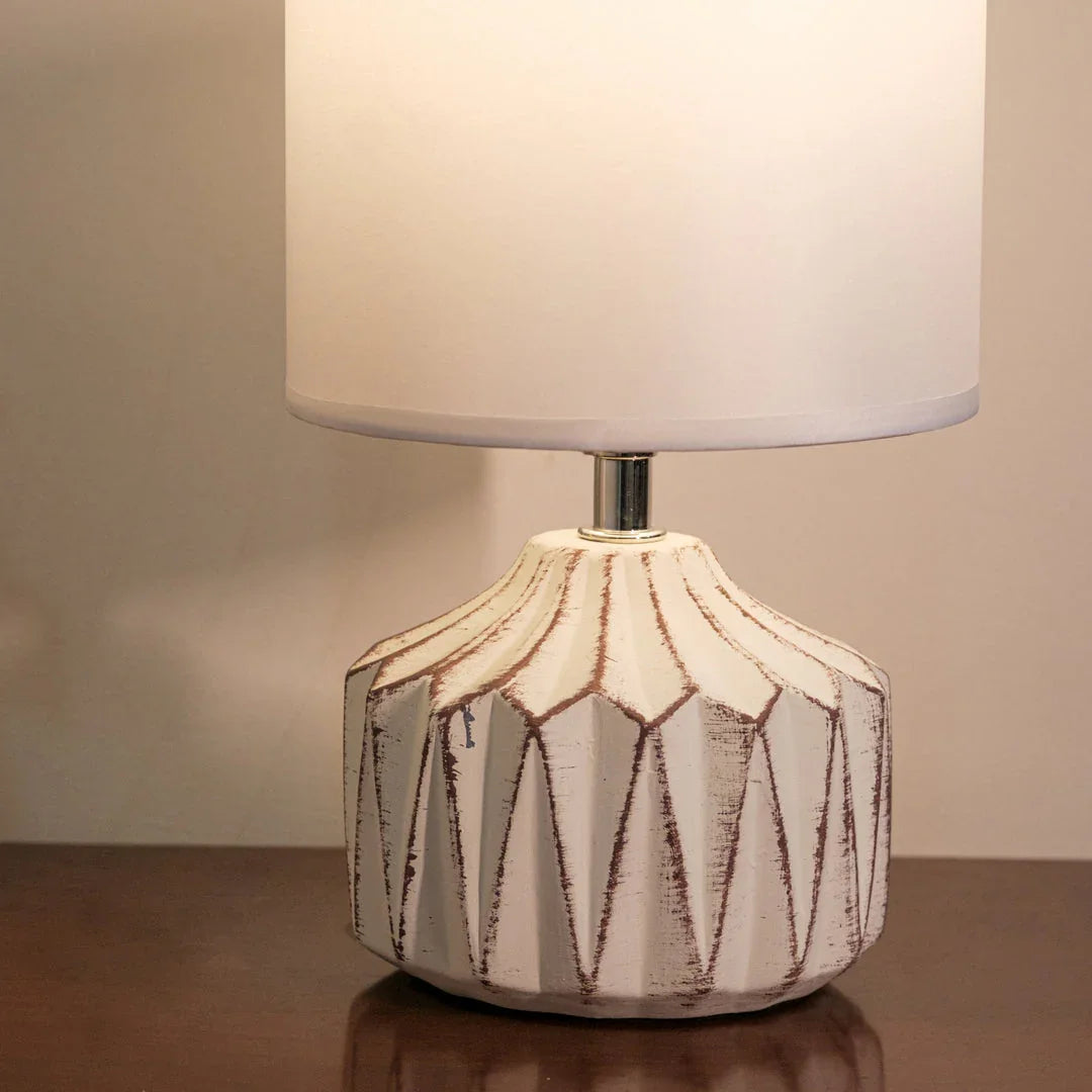 Geometry Style Table Lamp With Lamp Shade