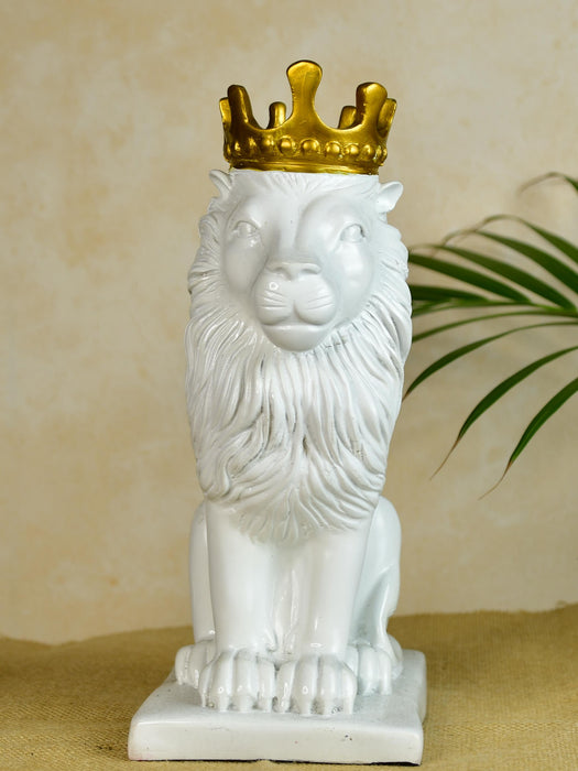 Lion Showpiece