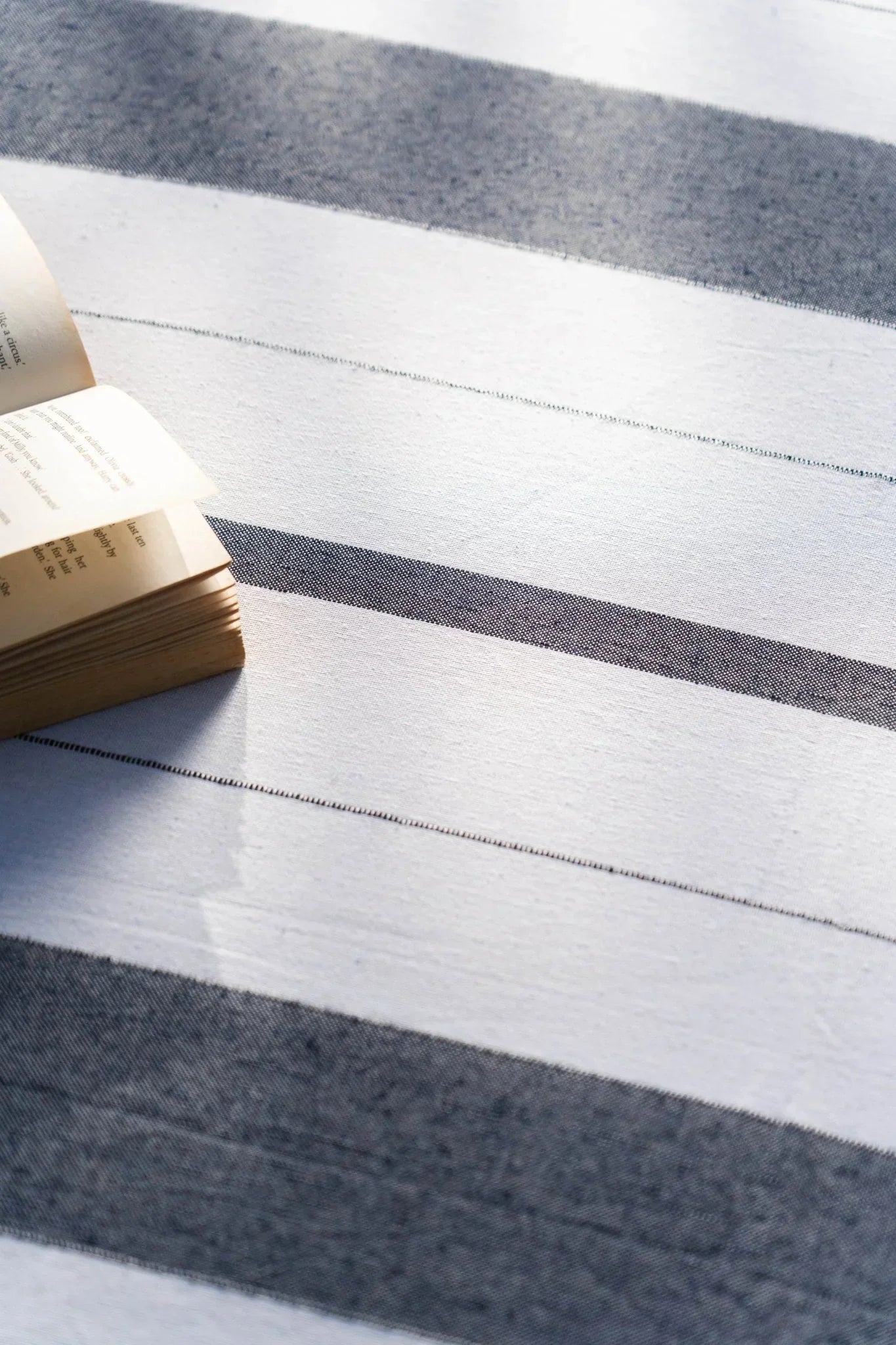 Slate Shore Cotton Bedspread With Pillow Covers