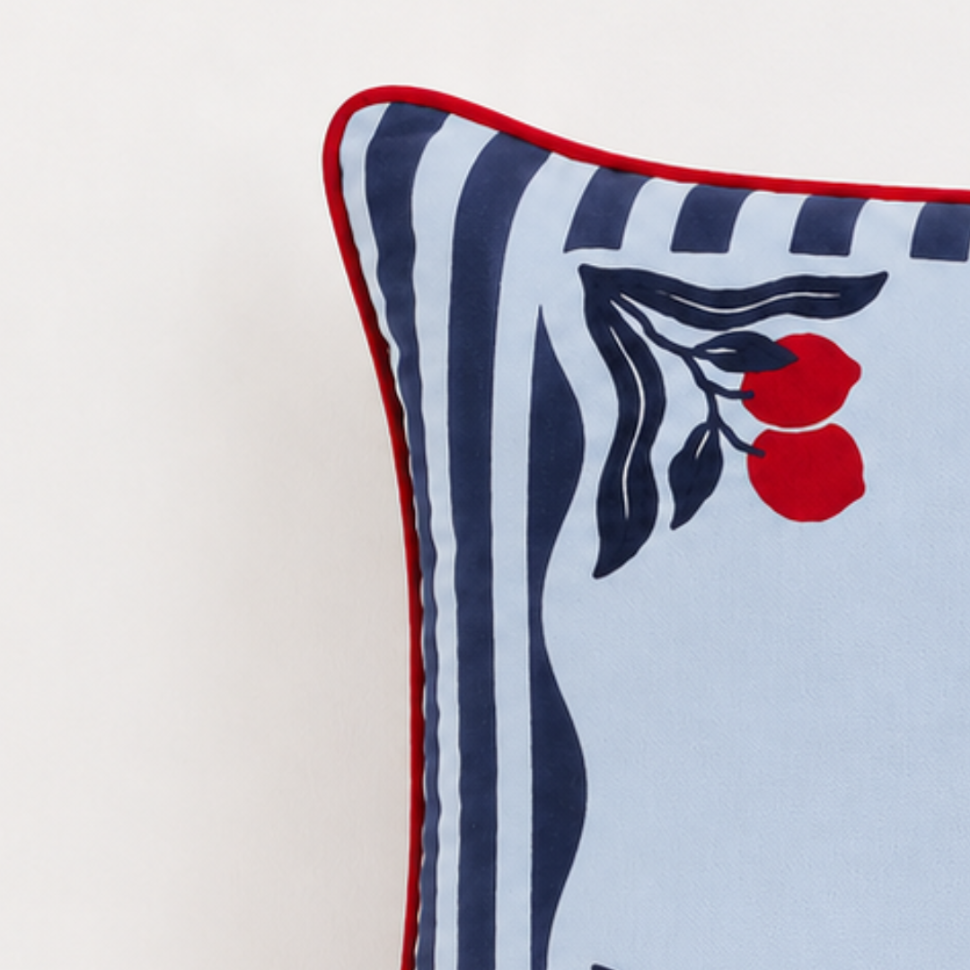 Berry Float Cushion Cover