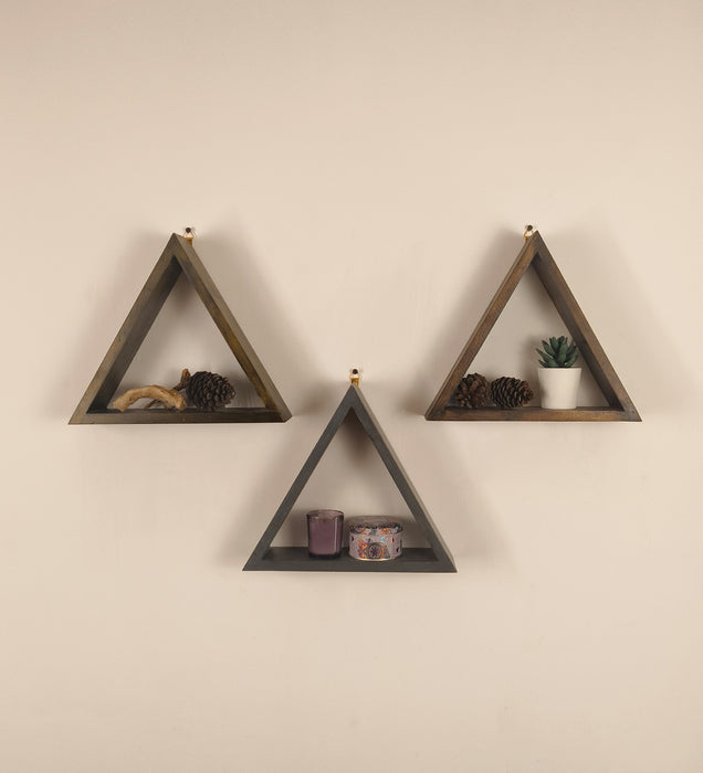 Henry Iii Triangular Set of 3 Wooden Wall Shelves