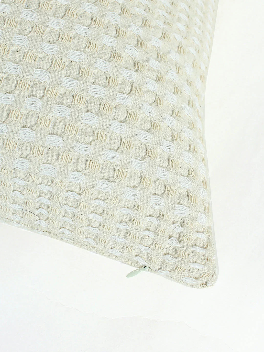 Karakoram Cushion Covers In White Colour
